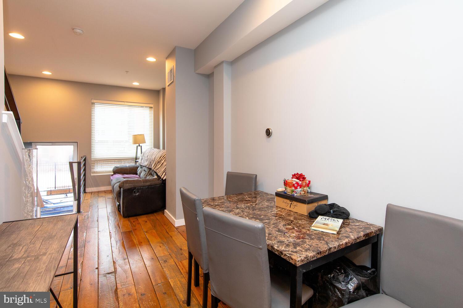 FISHTOWN - Residential Lease