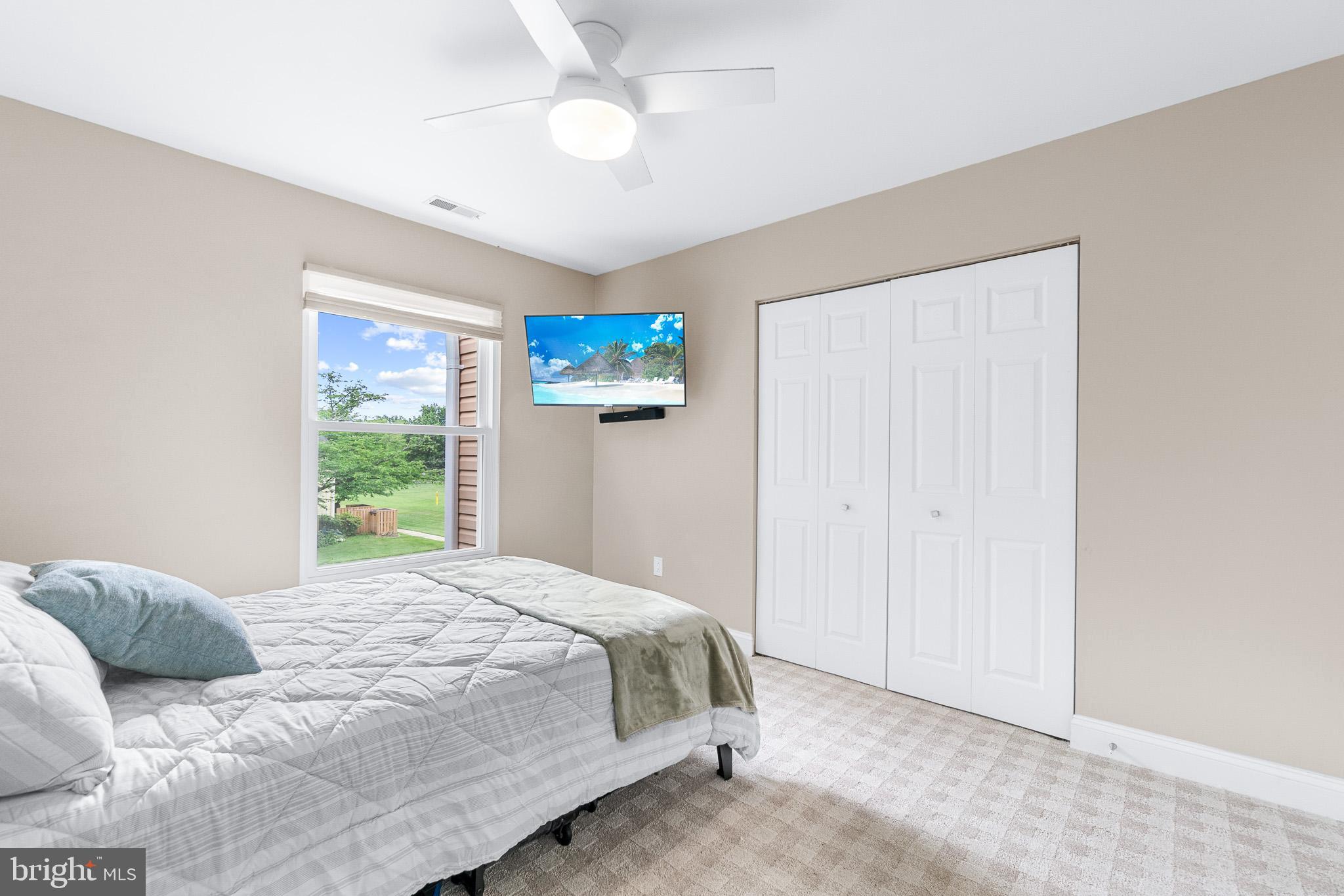 HOMELAND VILLAGE - Residential