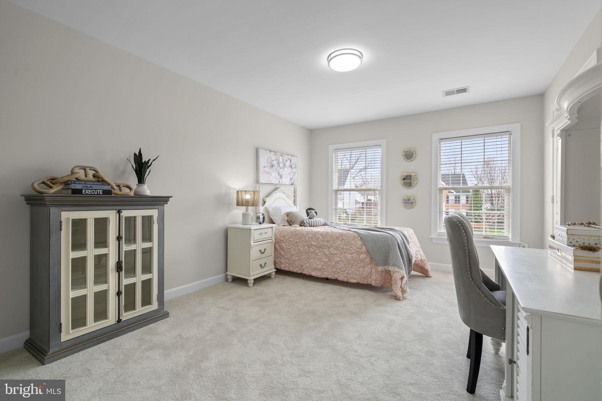 GREAT FALLS CHASE - Residential