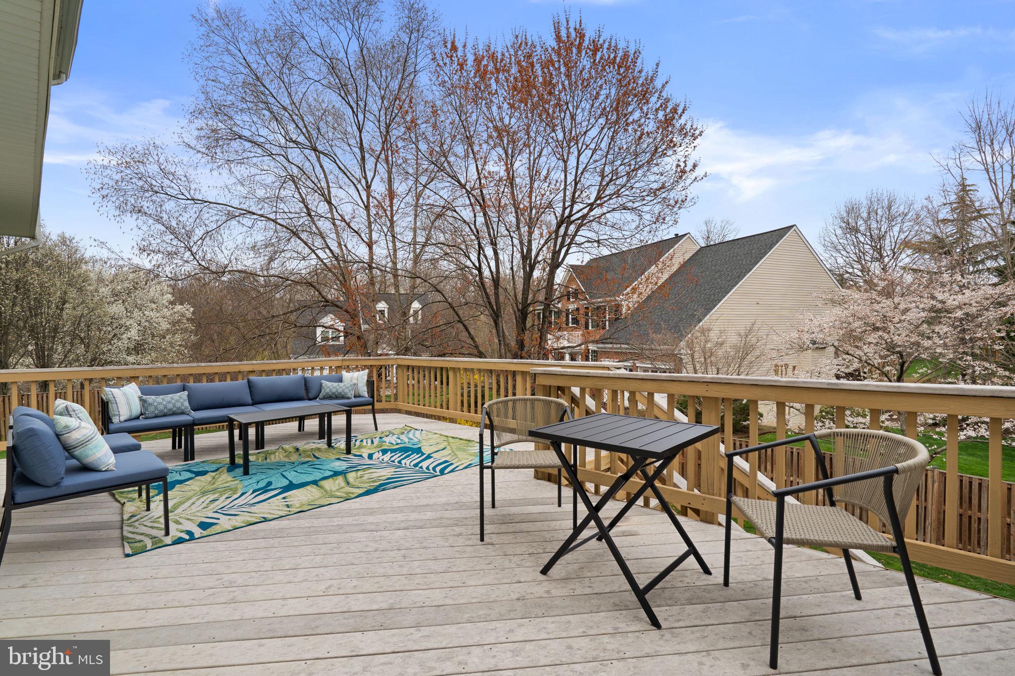 GREAT FALLS CHASE - Residential