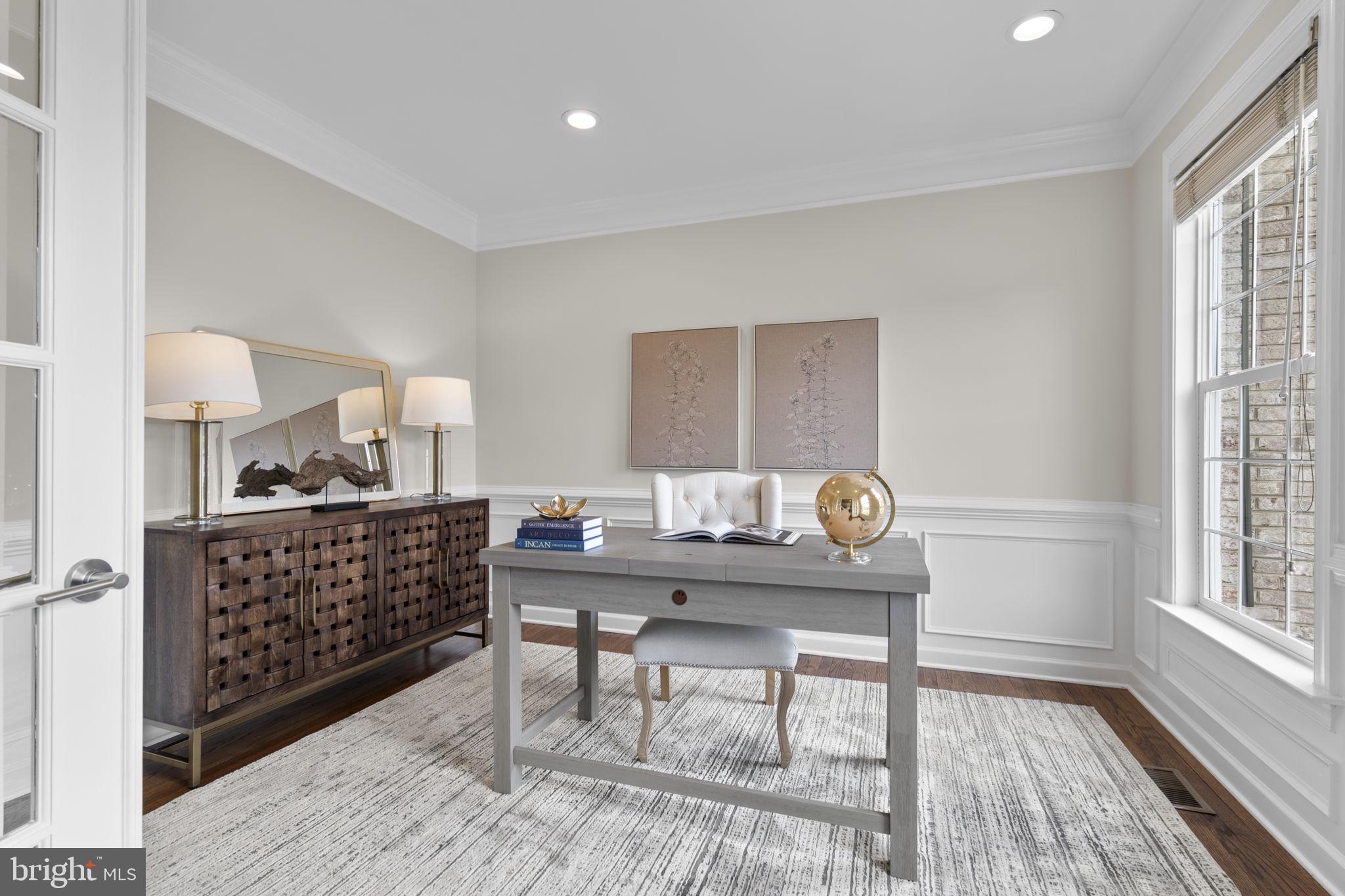 GREAT FALLS CHASE - Residential