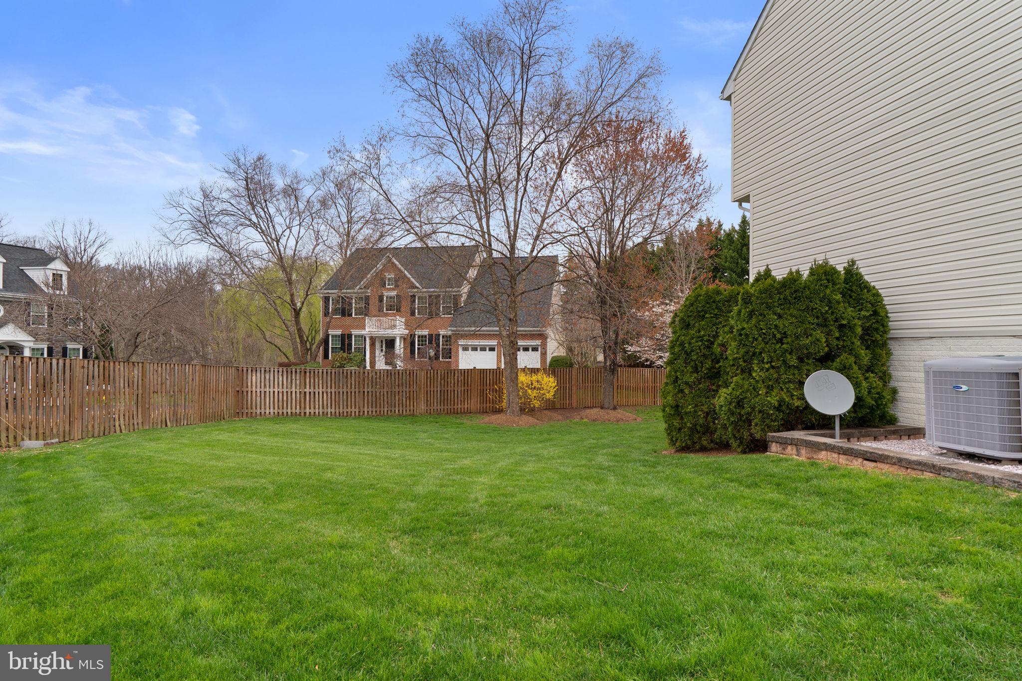 GREAT FALLS CHASE - Residential