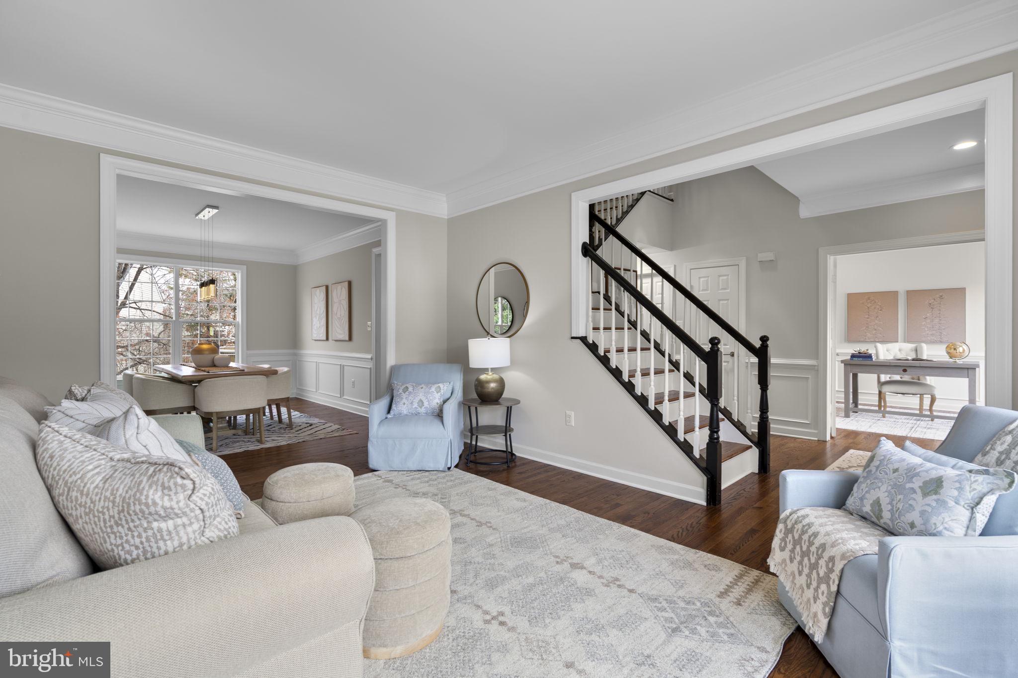 GREAT FALLS CHASE - Residential