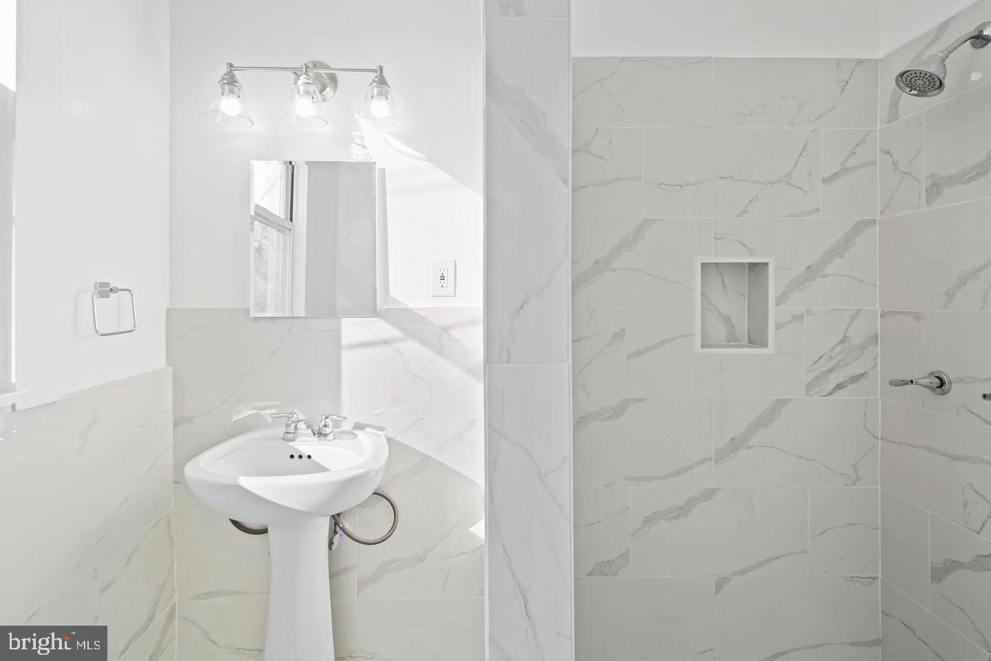 HANLON - Residential