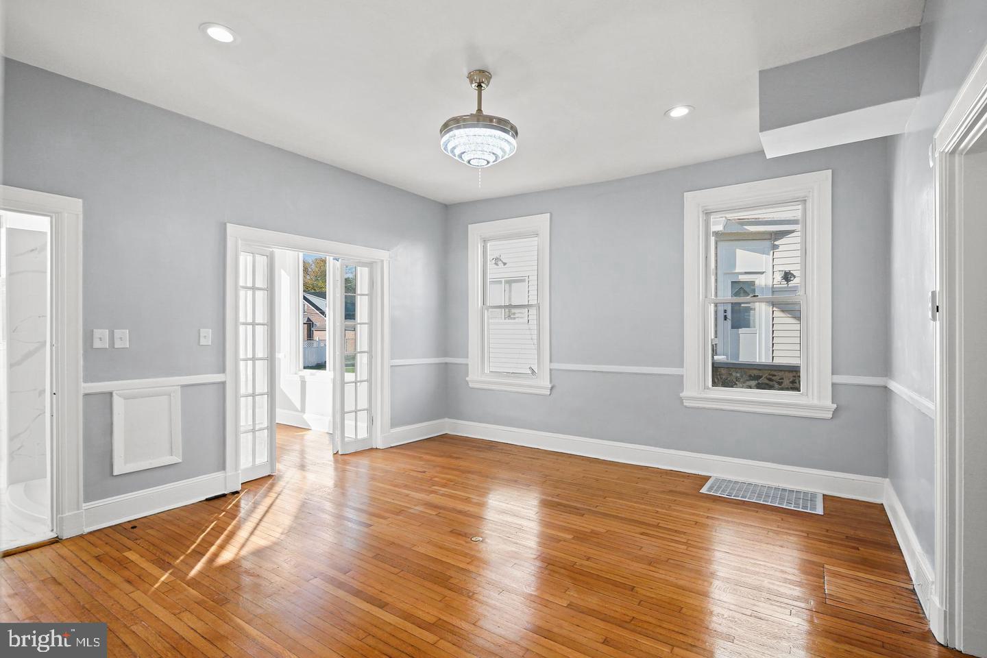 HANLON - Residential