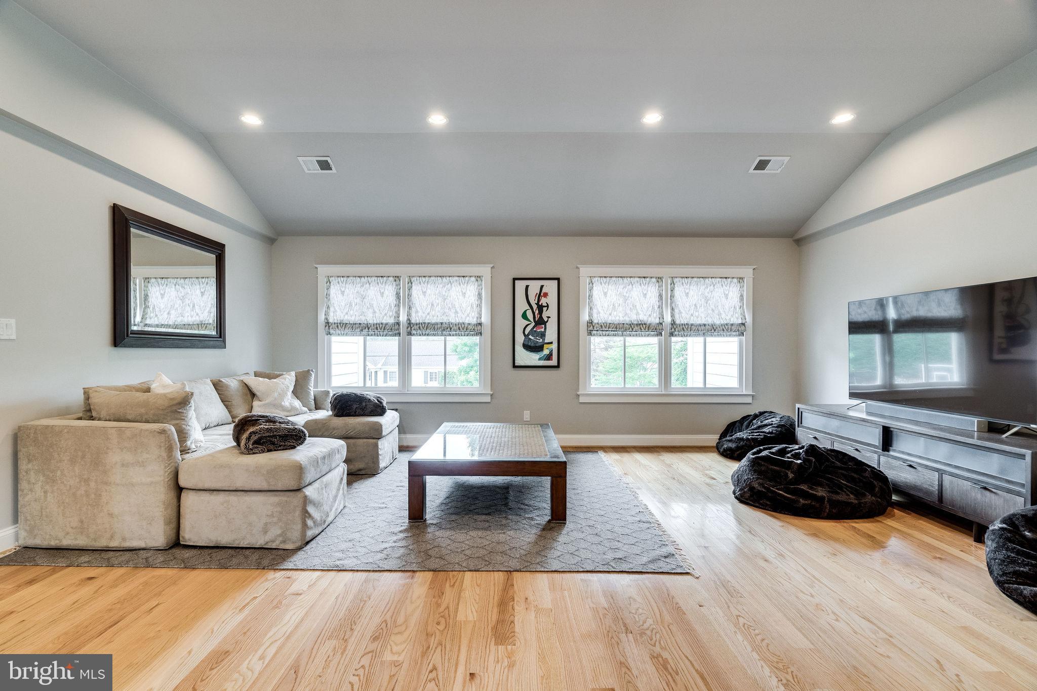 BELLE HAVEN - Residential