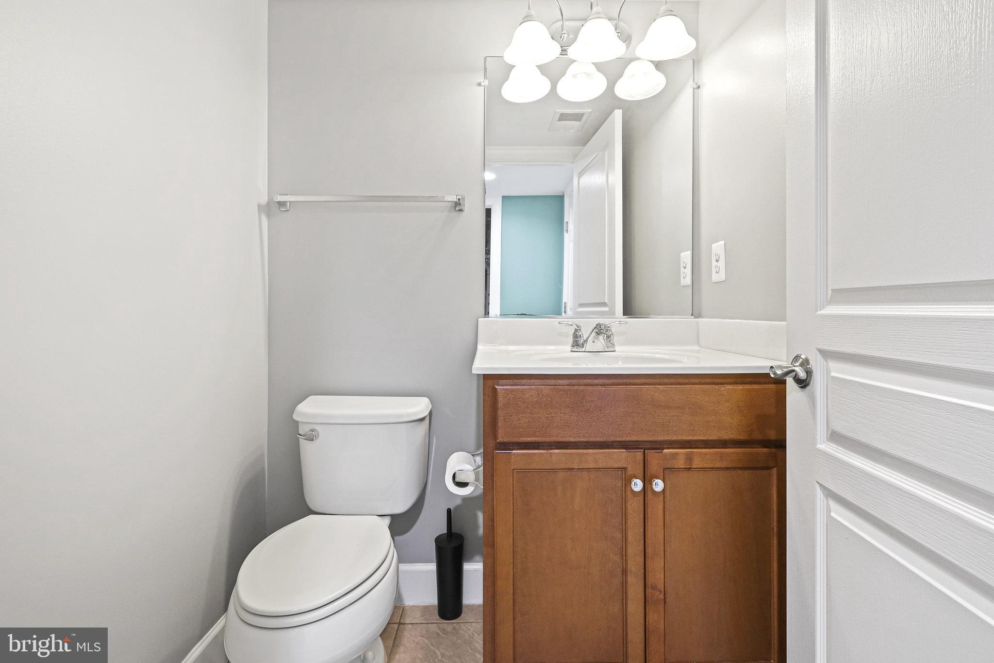 FOSTERS CREST - Residential Lease