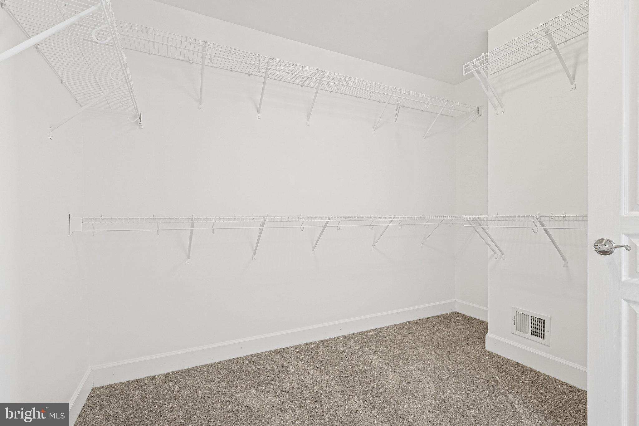 FOSTERS CREST - Residential Lease