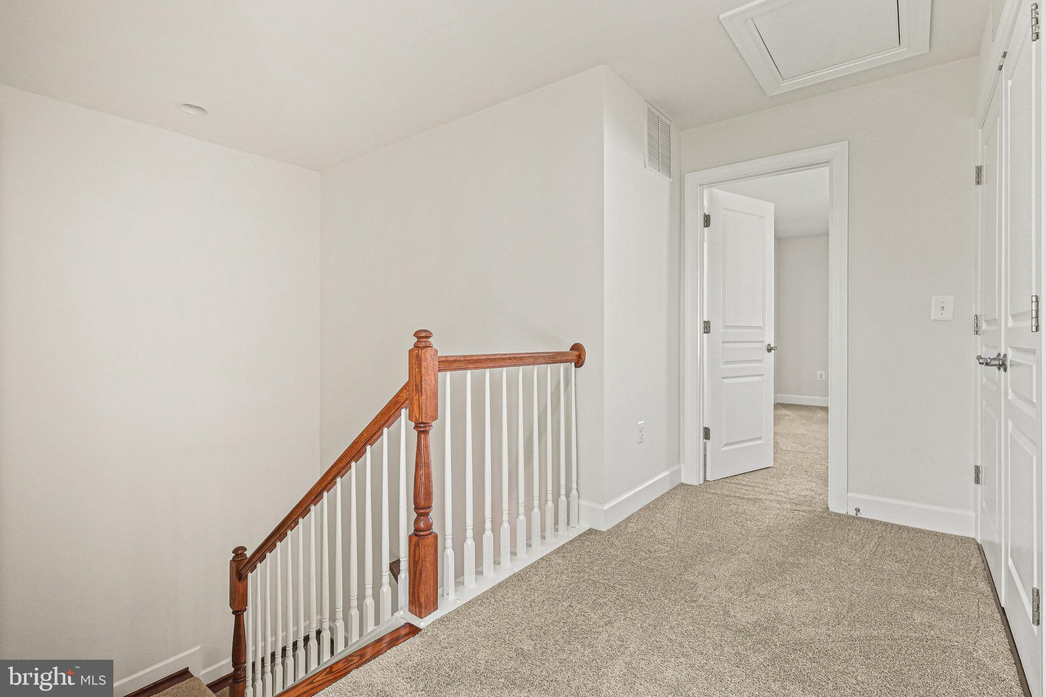 FOSTERS CREST - Residential Lease