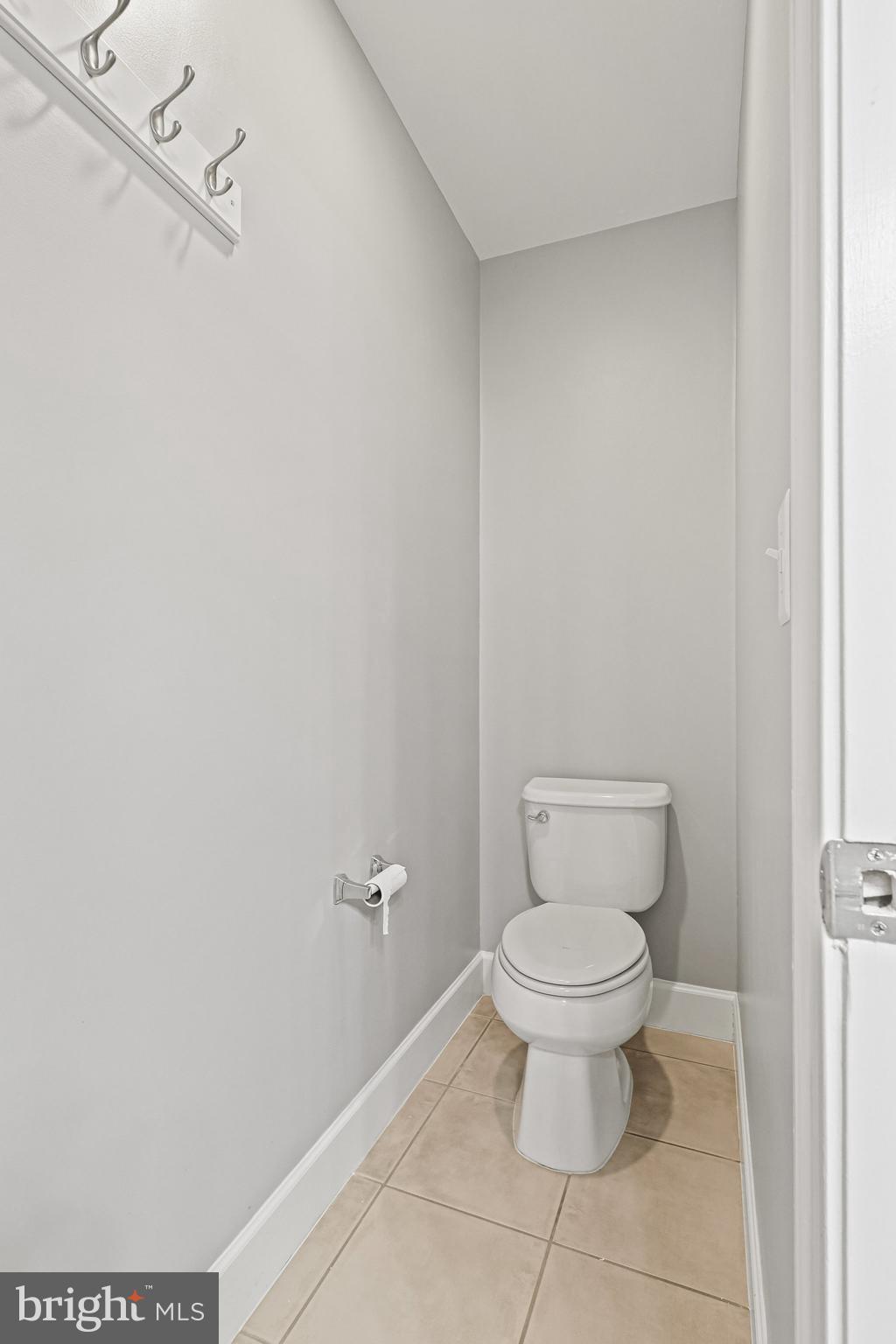 FOSTERS CREST - Residential Lease