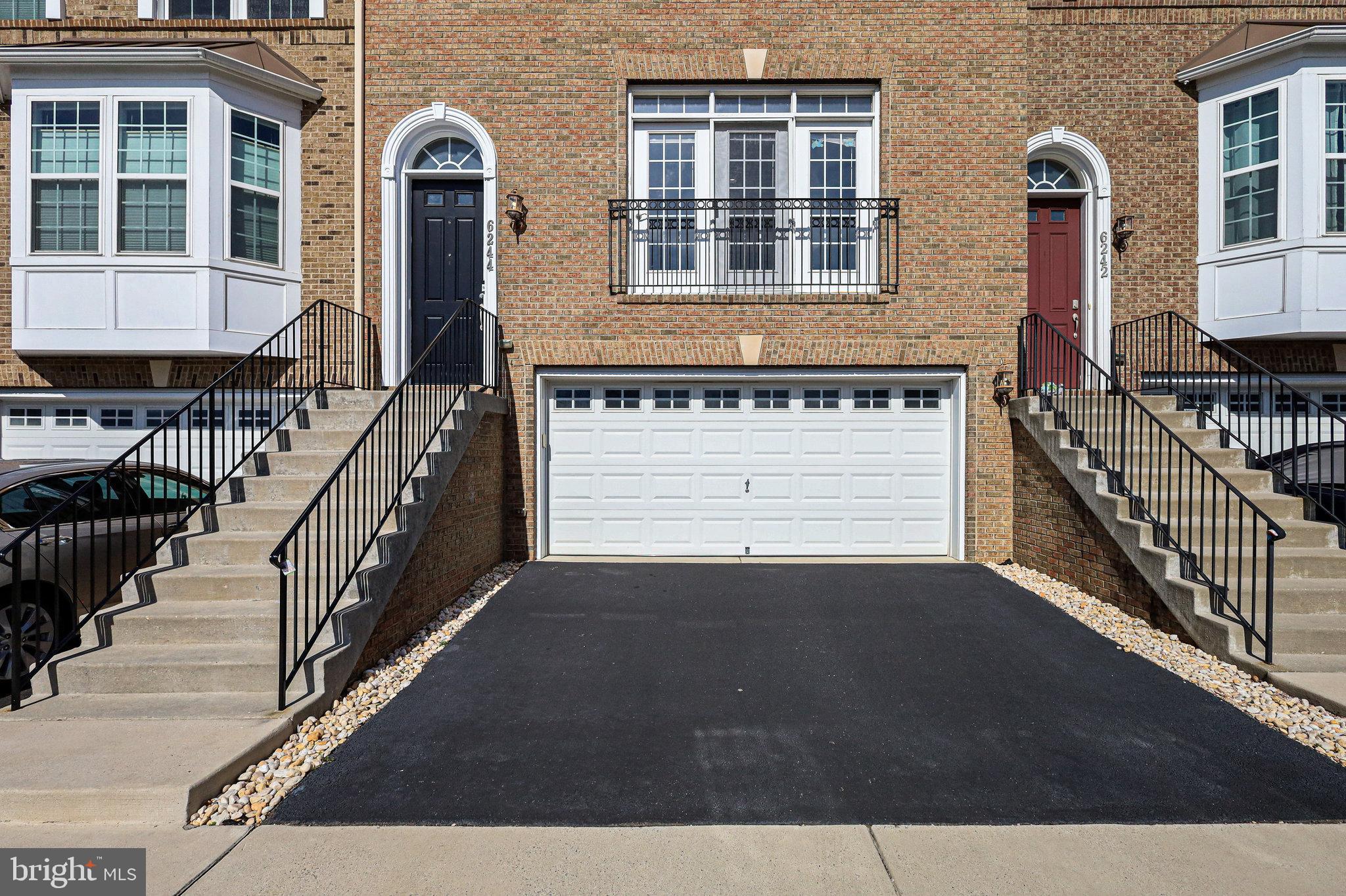 FOSTERS CREST - Residential Lease