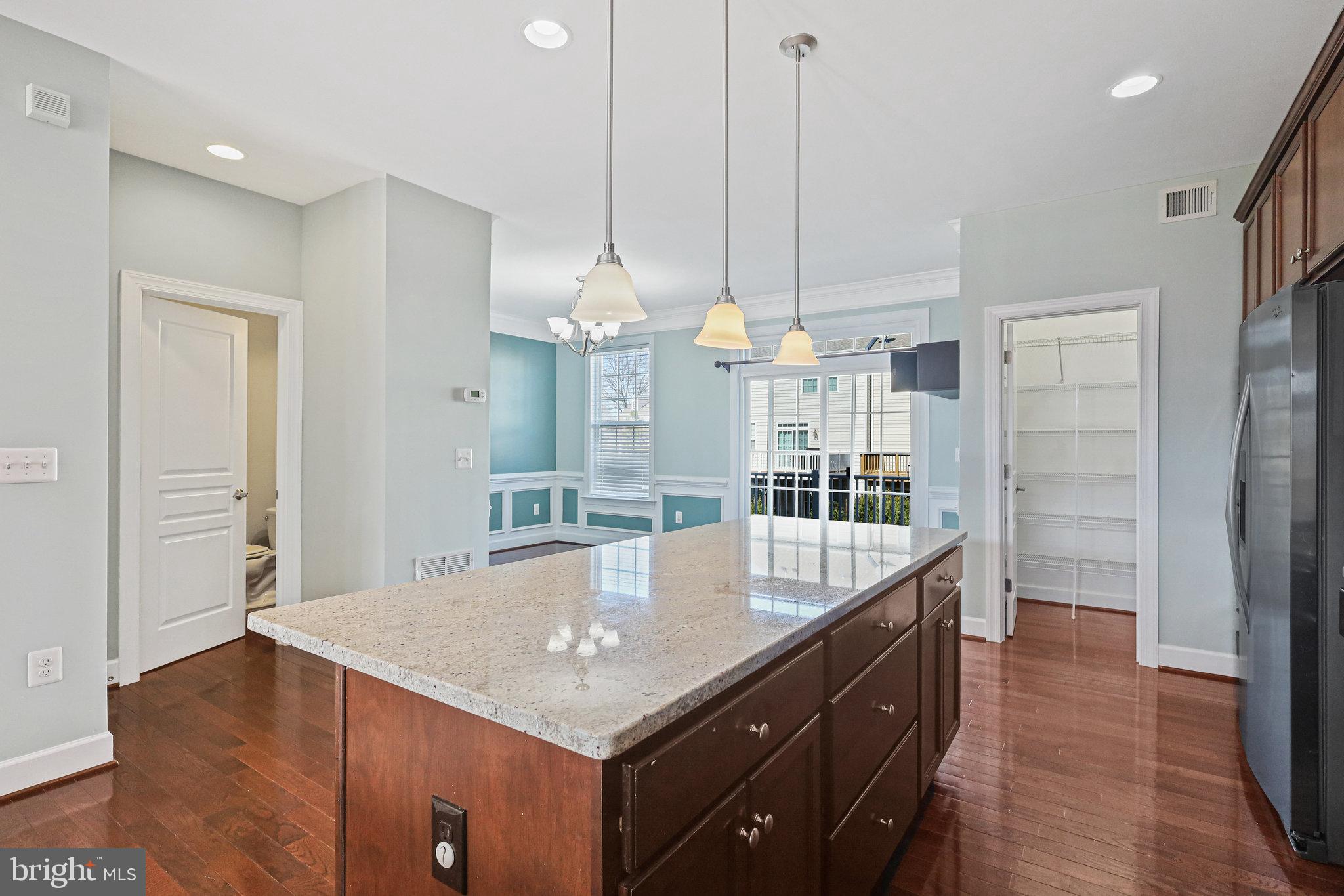 FOSTERS CREST - Residential Lease