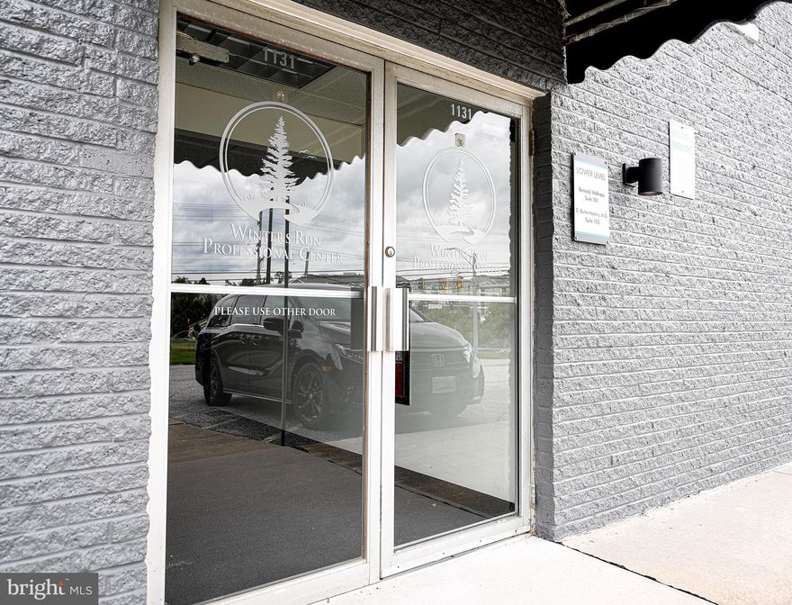 Approximately 845 sqft of office professional space on Belair Road in Bel Air.  Over 20,000 daily traffic count 
 that drives by this property daily.  Main level access into building and space.  Space comprises of 25 x19 room, kitchenette, private bathroom, utility room and small private.  Opportunity to have sign on pylon on Belair Road.  Plenty of on site parking.  Don't miss out on having your business in this professional building and space.