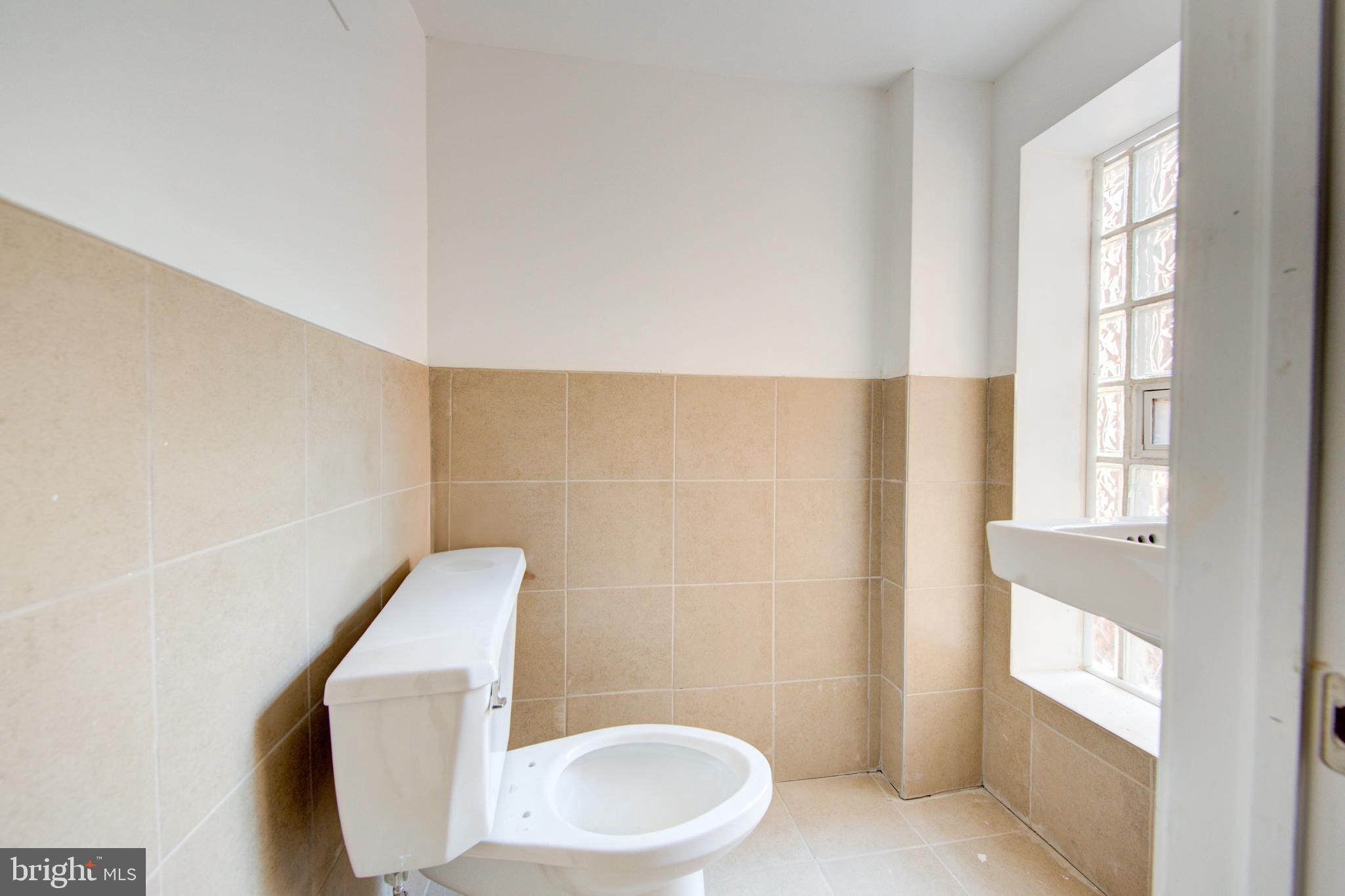 CEDAR PARK - Commercial Sale