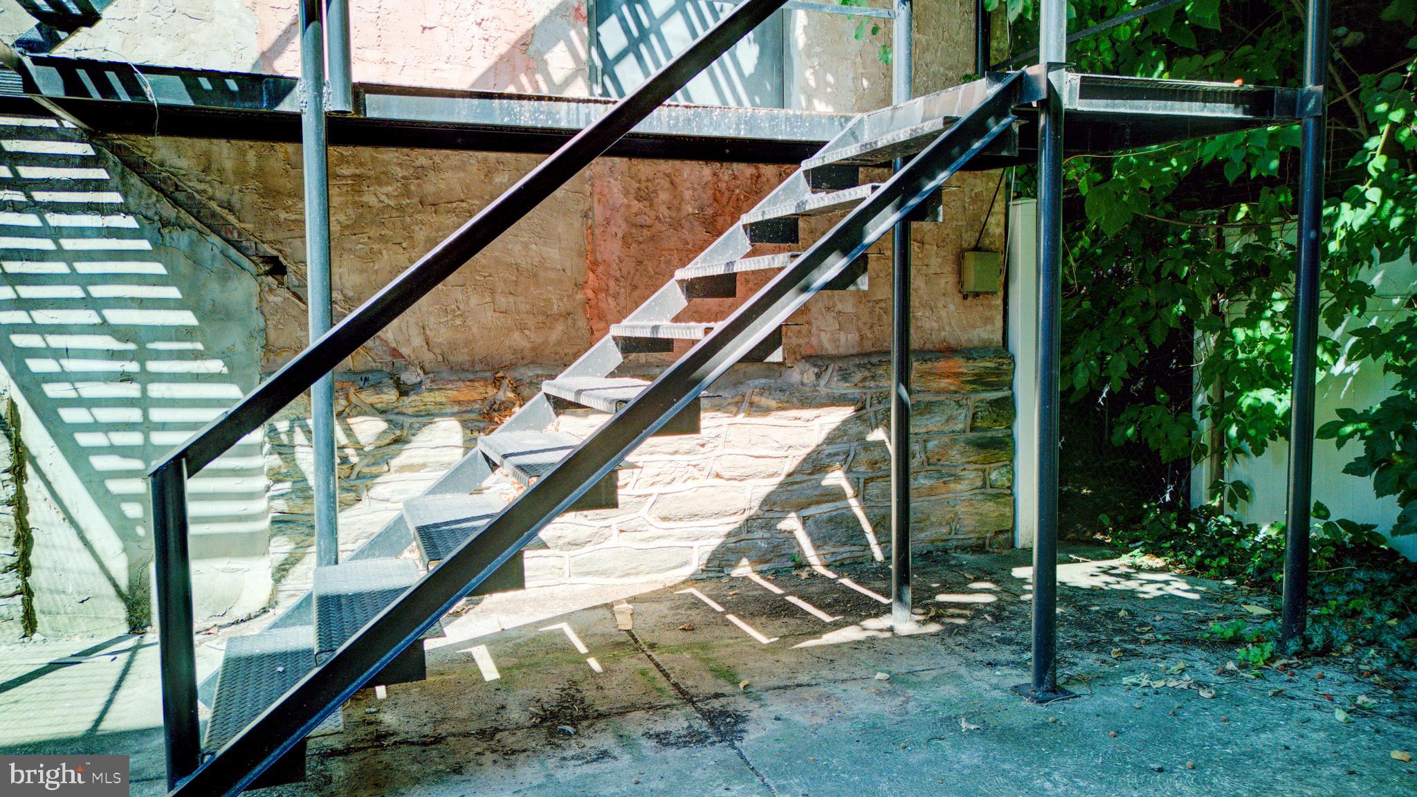 CEDAR PARK - Commercial Sale