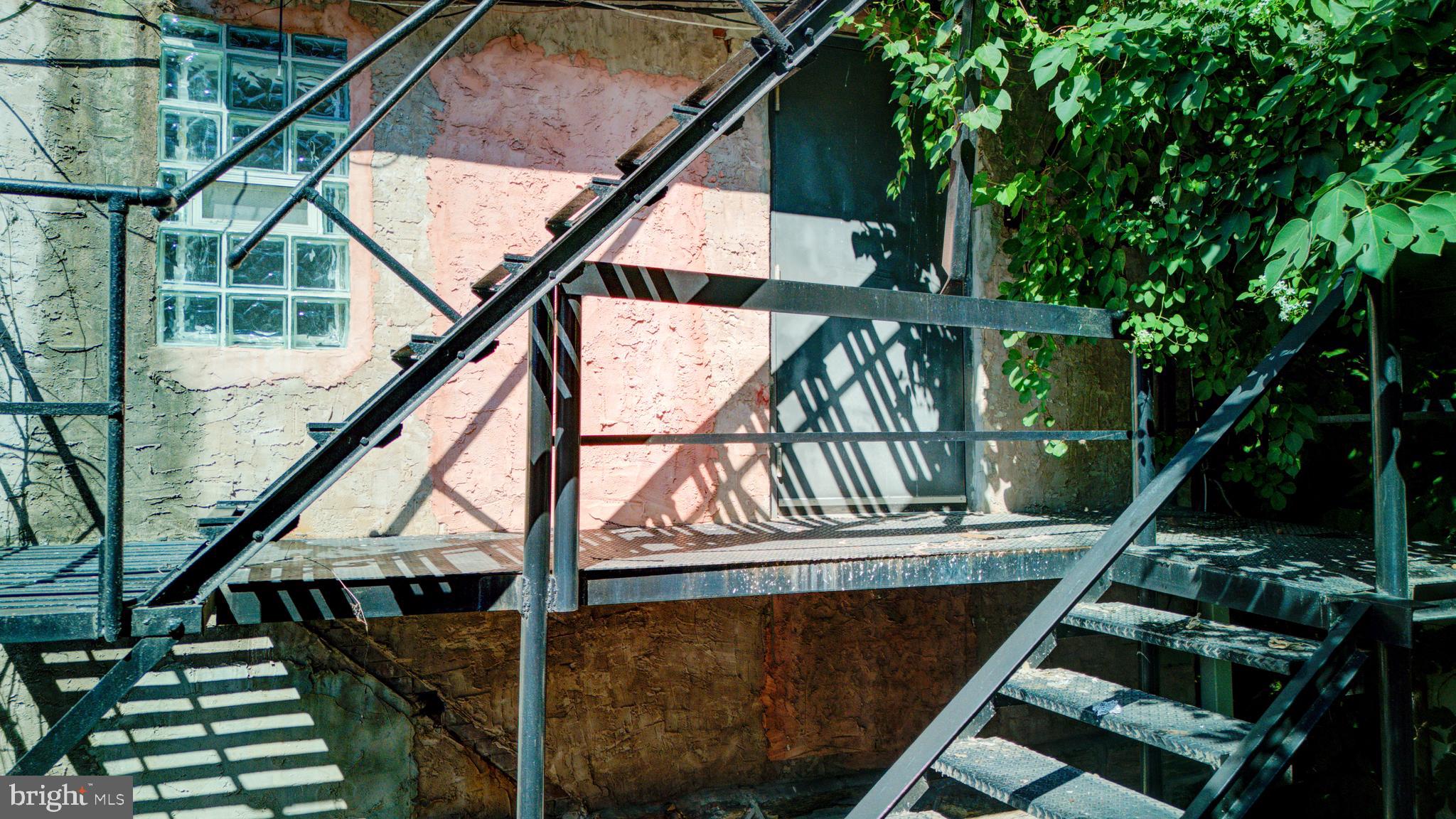 CEDAR PARK - Commercial Sale