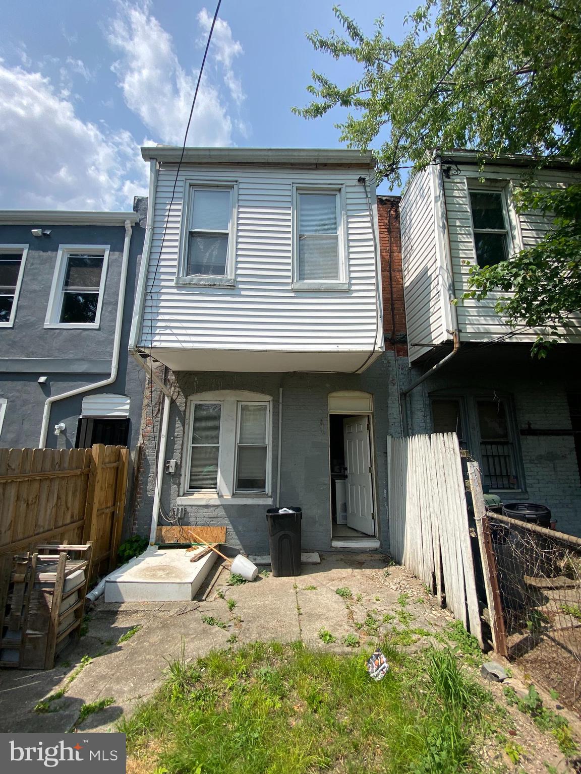 LEXINGTON - Residential