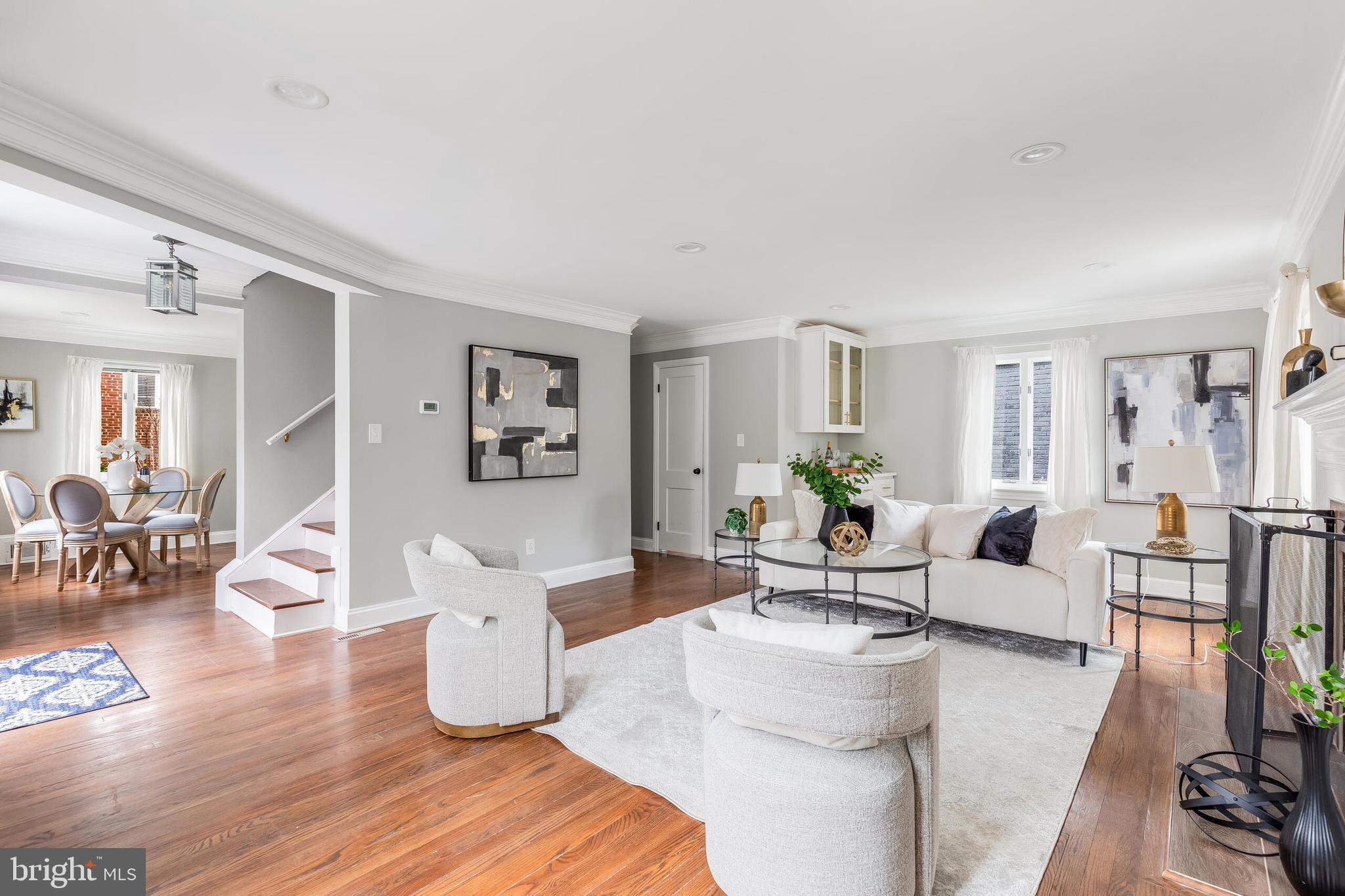 ARLINGTON RIDGE - Residential