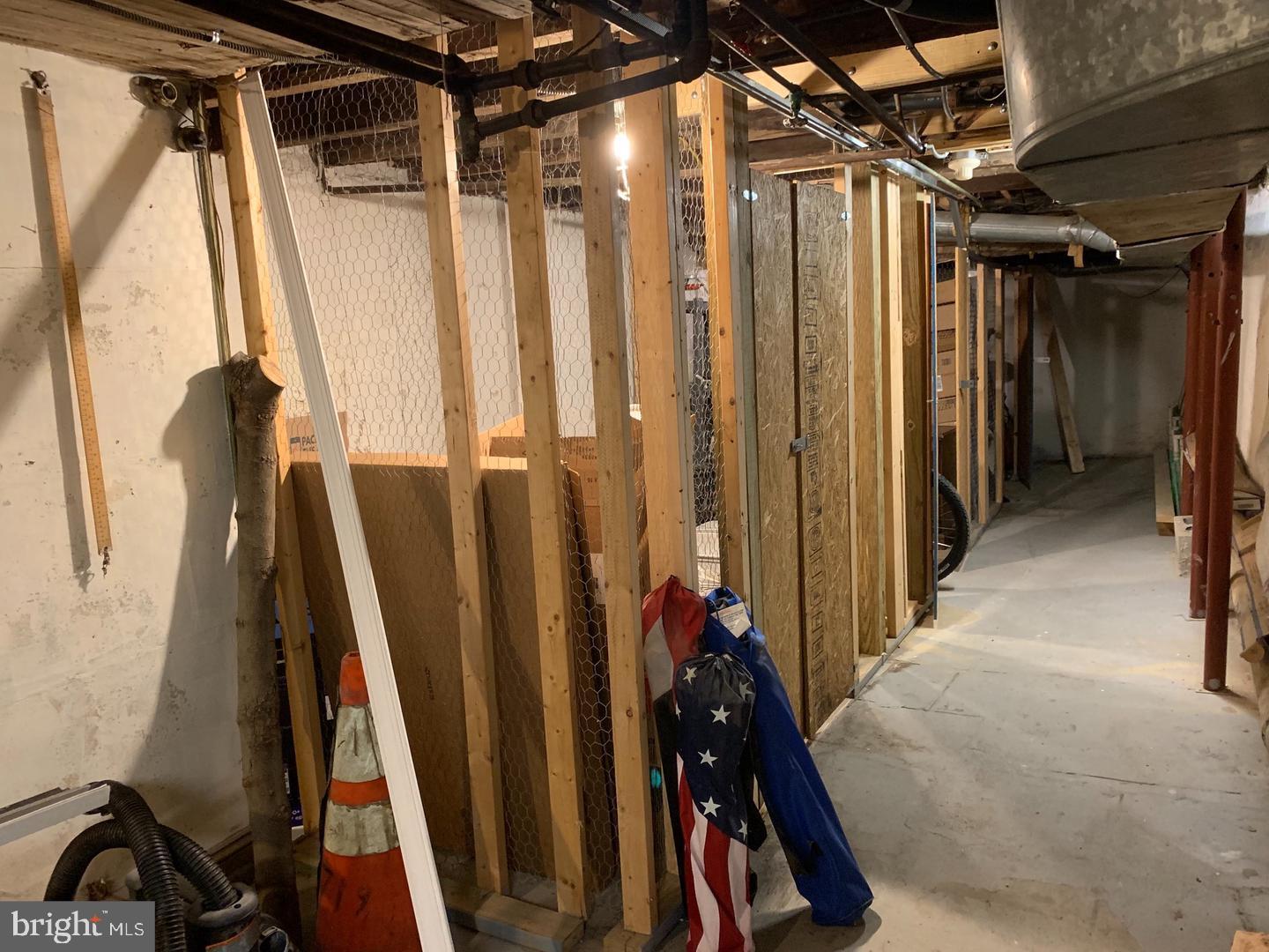 BELLA VISTA - Residential Lease