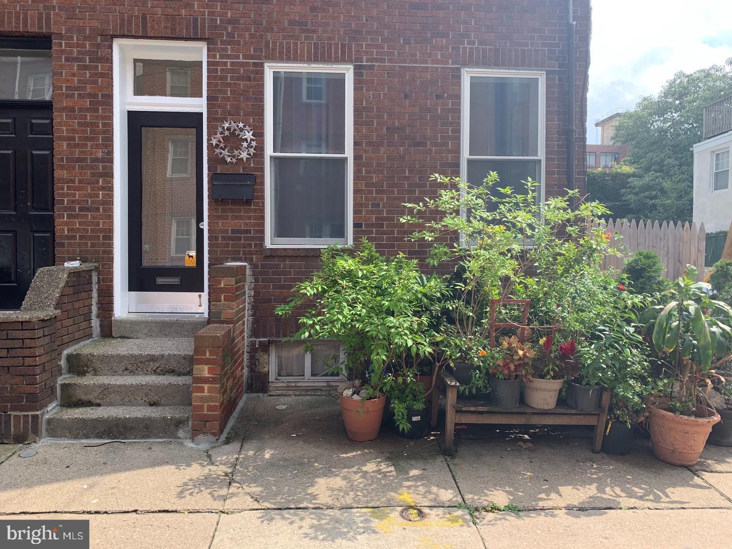 Lovely two bedroom apartment currently available in the Bella Vista area. Freshly painted and move in ready. This is one of Philly's nicest neighborhoods, with easy access to great restaurants and local attractions. Featuring a walk score of 98 and located on a nice, tree lined block. Within walking distance of the Italian market, Bardascino Park and Ridgway Park. Also featuring hardwood floors, three piece tile bath and loads of great natural light. Common Laundry in basement, with an additional storage cage for each unit. Pets are ok at owners discretion. *** $400.00 Non-Refundable Pet Deposit ***Please note, this is a non-smoking rental.