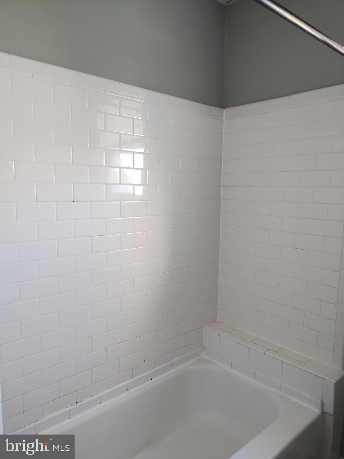 BELLA VISTA - Residential Lease