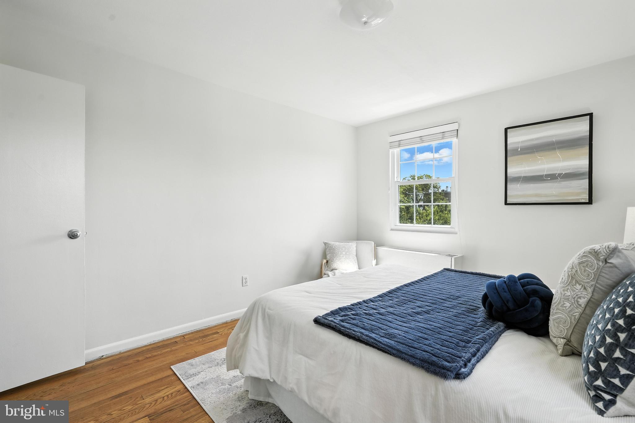 VERMONT GARDENS - Residential