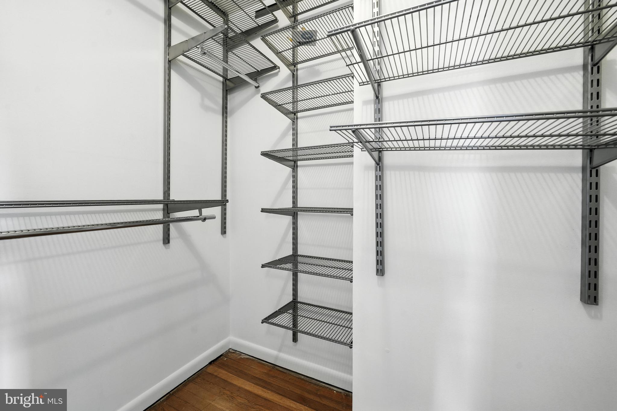 VERMONT GARDENS - Residential