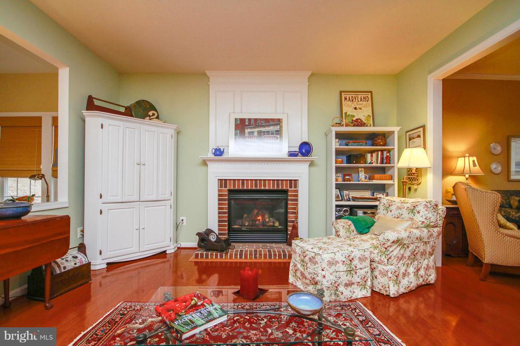 COVENTRY AT WESTMINSTER - Residential