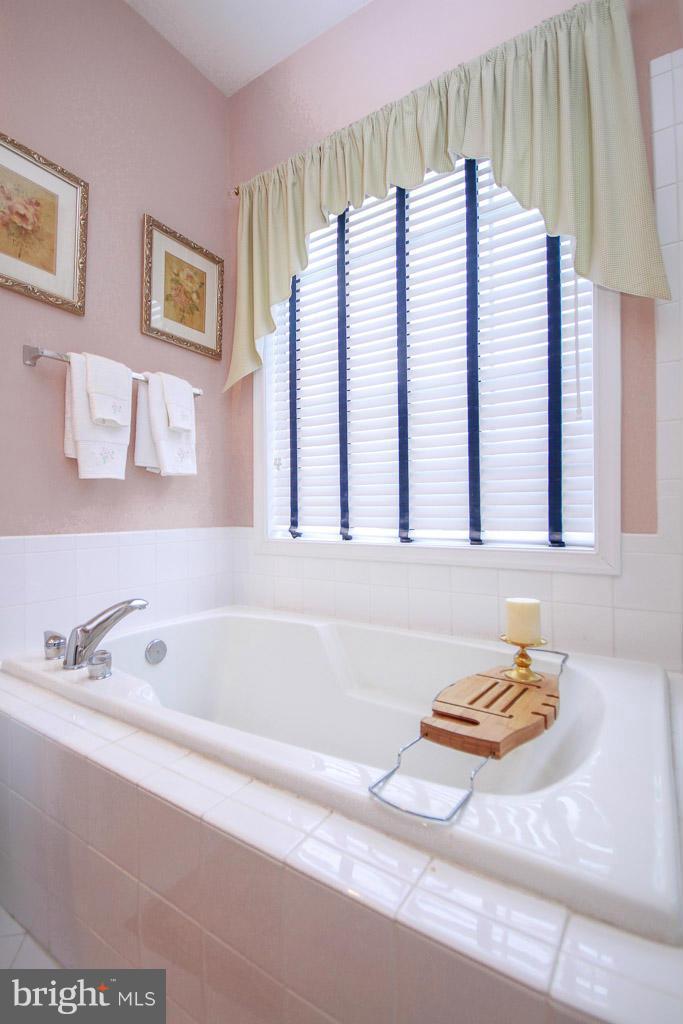 COVENTRY AT WESTMINSTER - Residential