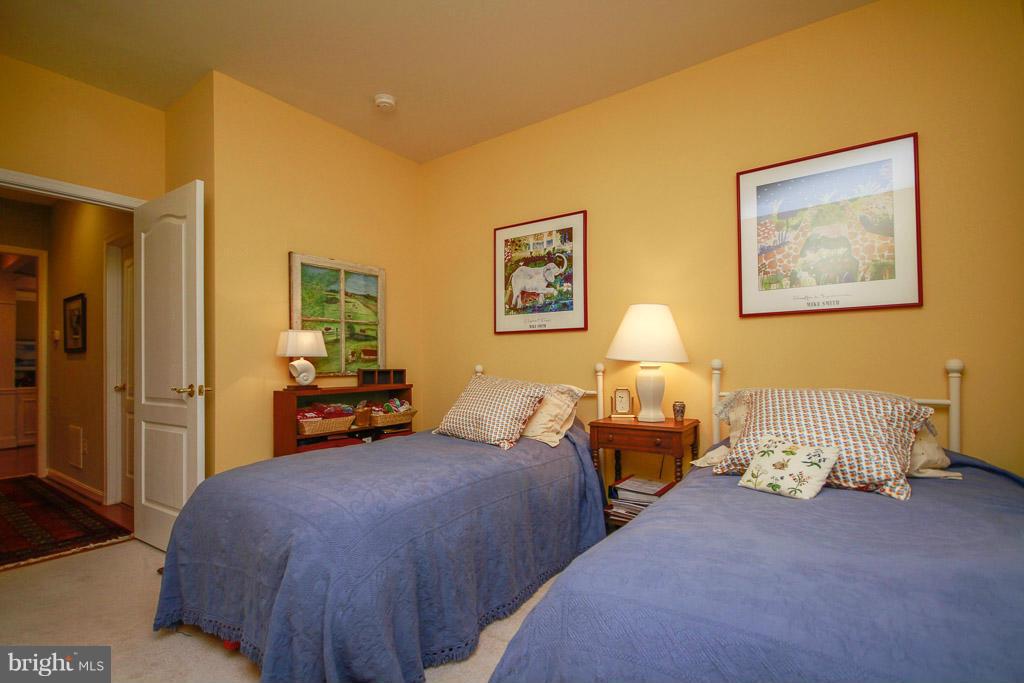 COVENTRY AT WESTMINSTER - Residential