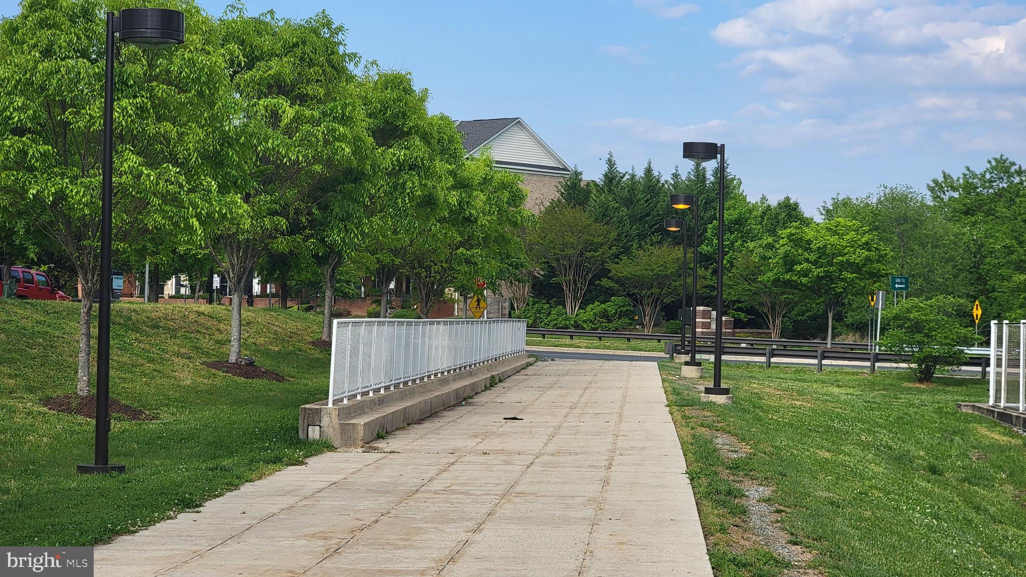 SUMMERFIELD AT MORGAN ST - Residential Lease