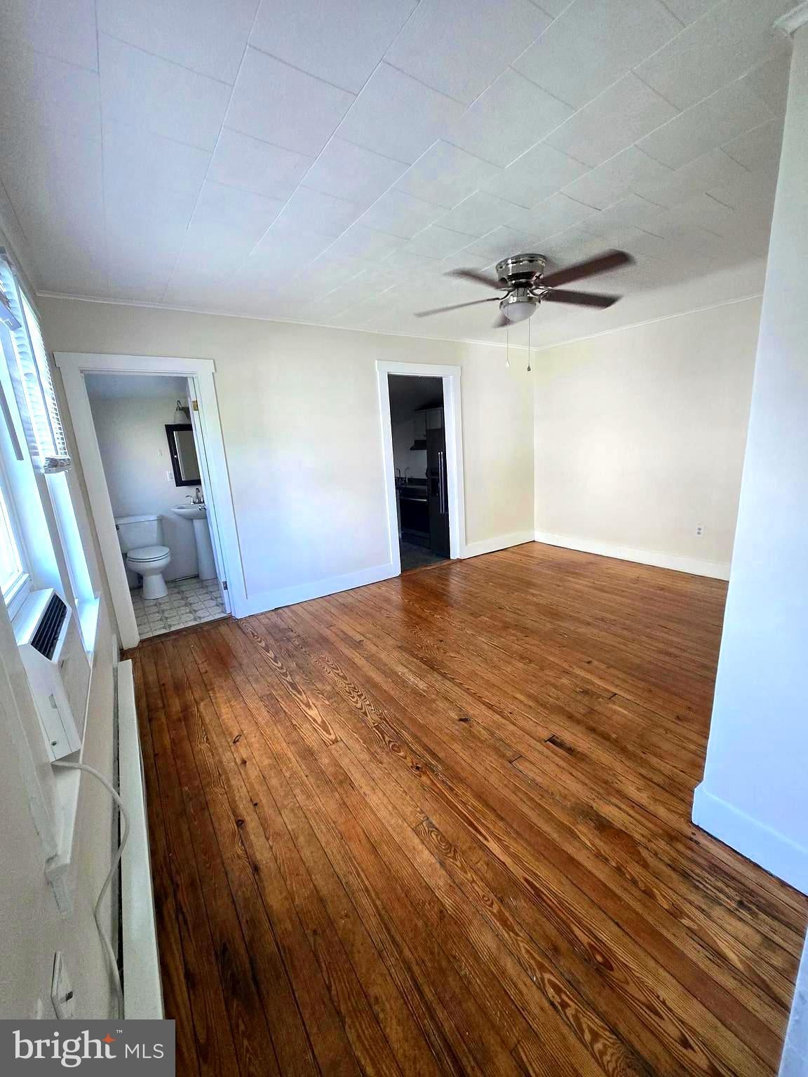 446 RAILROAD AVE