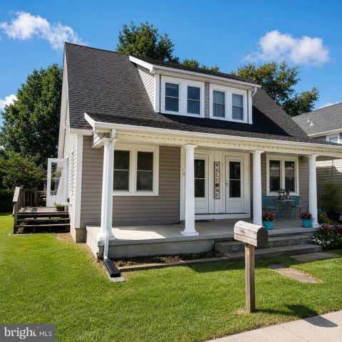 Townhouse For Rent - 446 Railroad Ave Ave<br/> CENTREVILLE, MD 21617