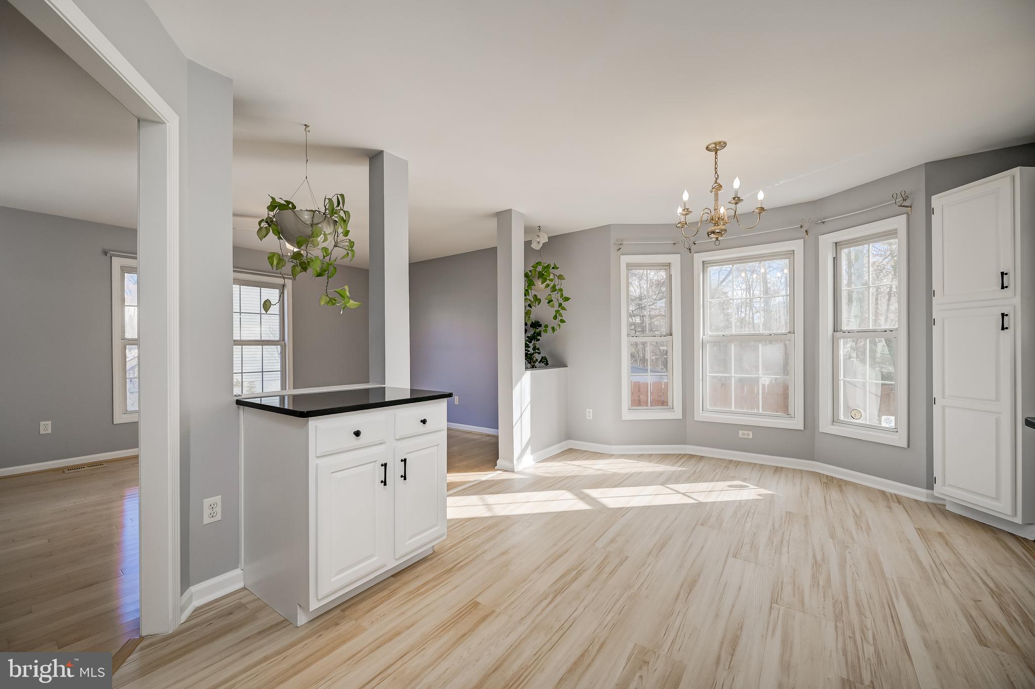 GLEN COURT - Residential