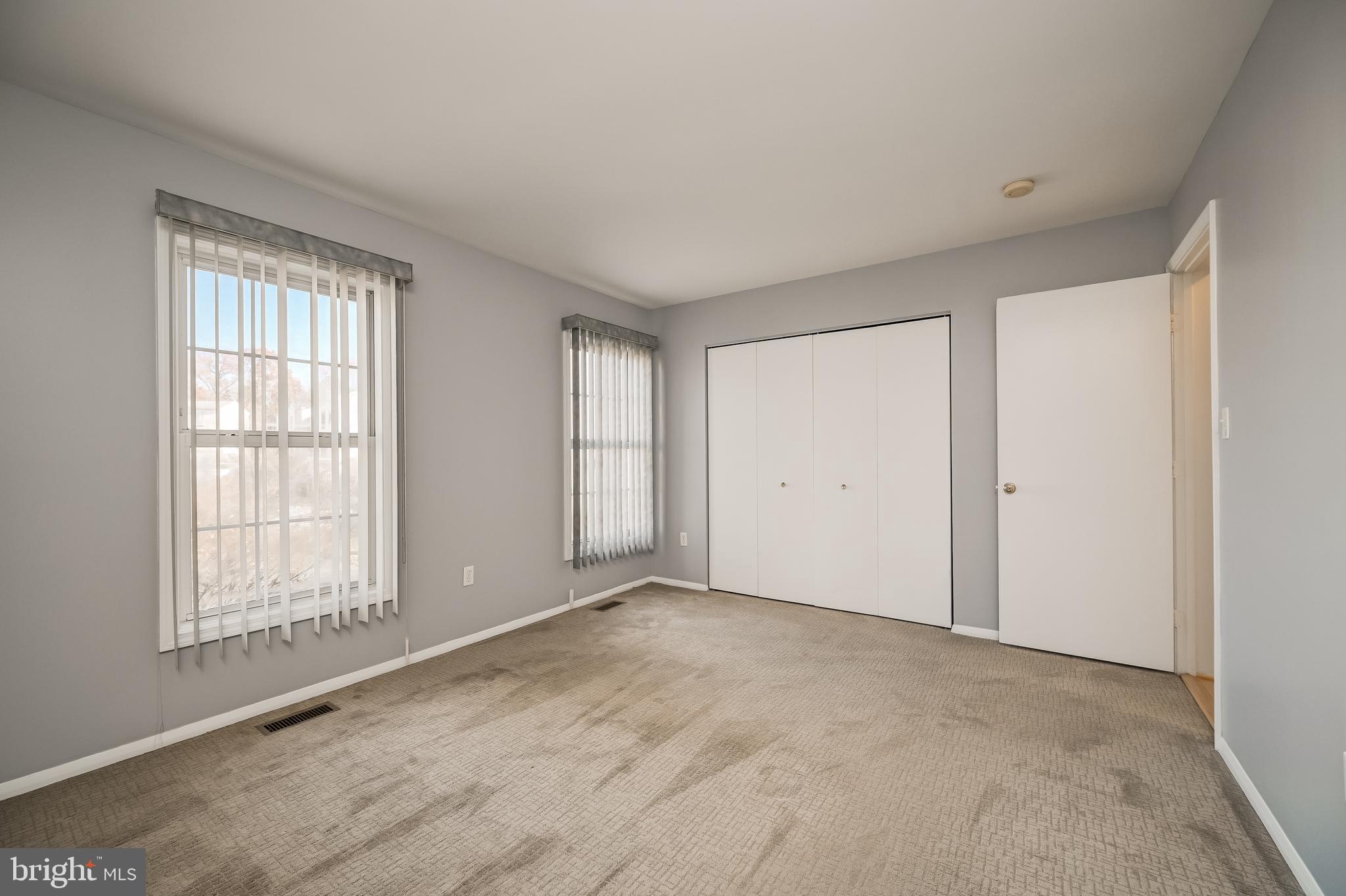 GLEN COURT - Residential