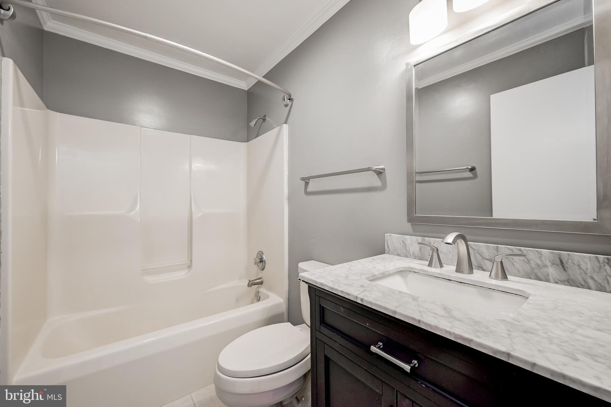 GLEN COURT - Residential