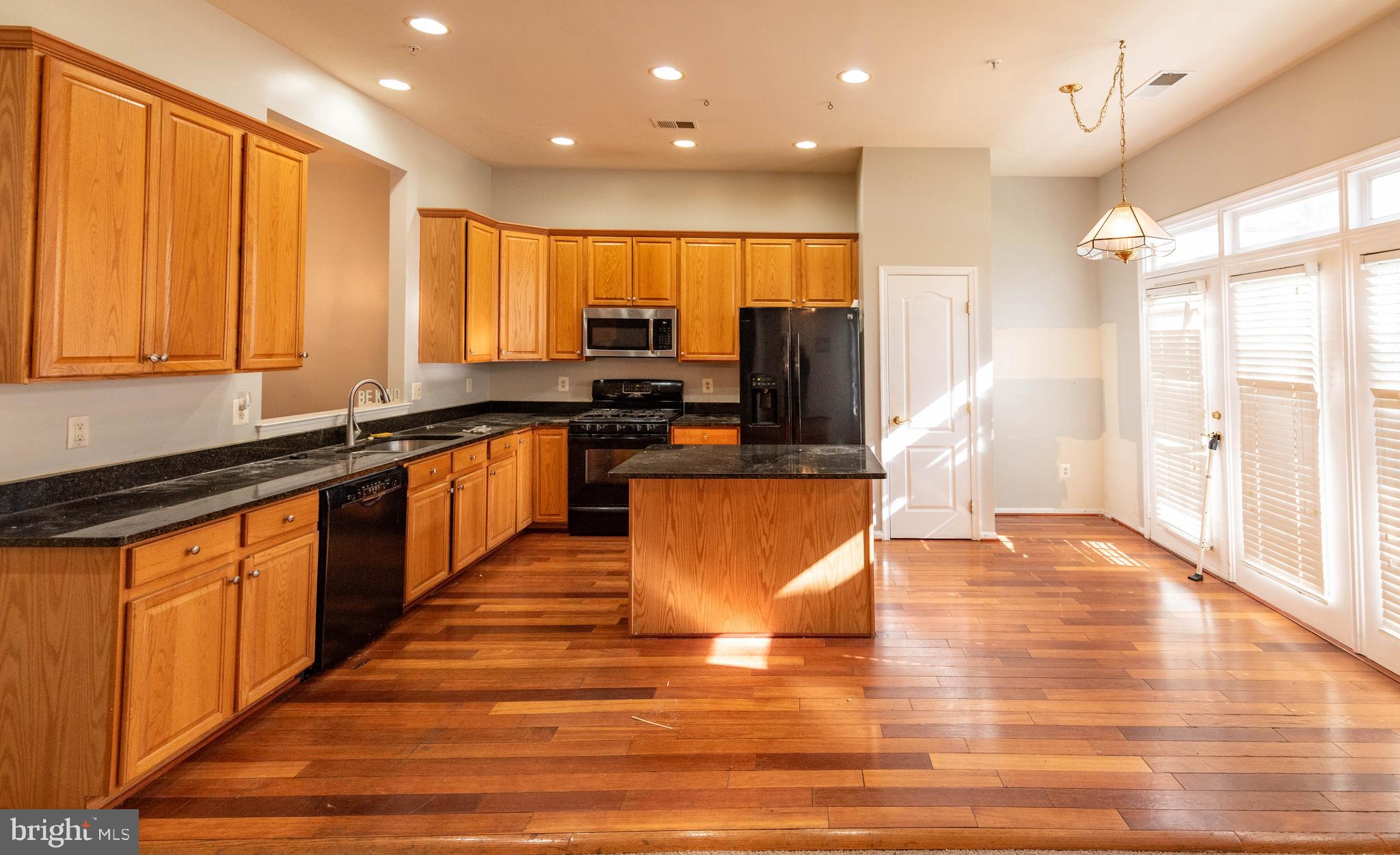 THE VILLAGE AT COLLINGTON - Residential