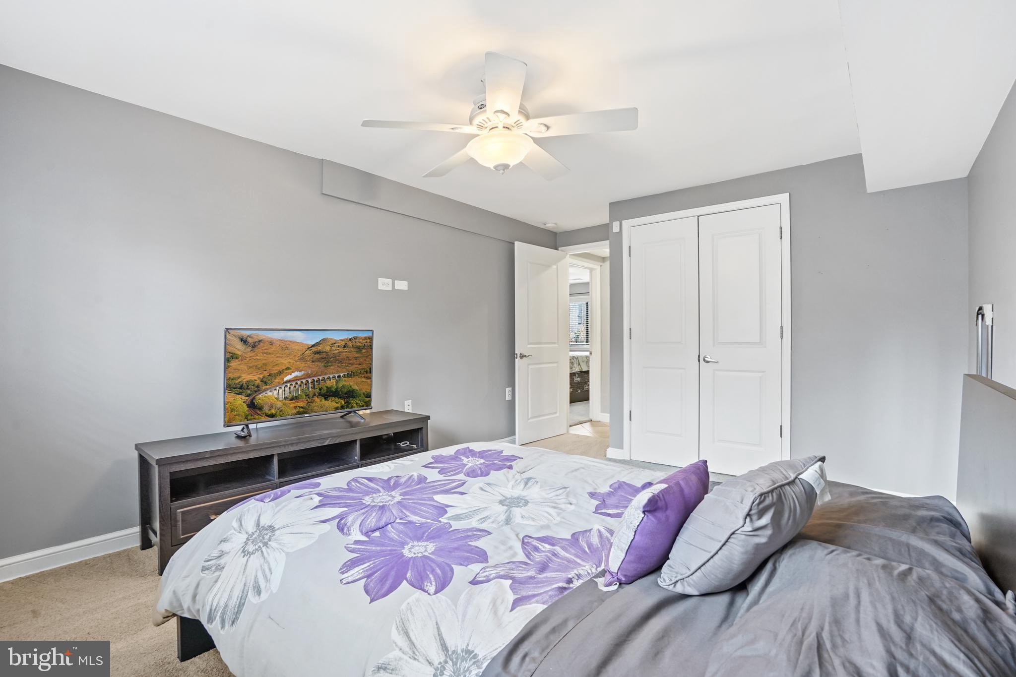 SOUTHGATE - Residential Lease