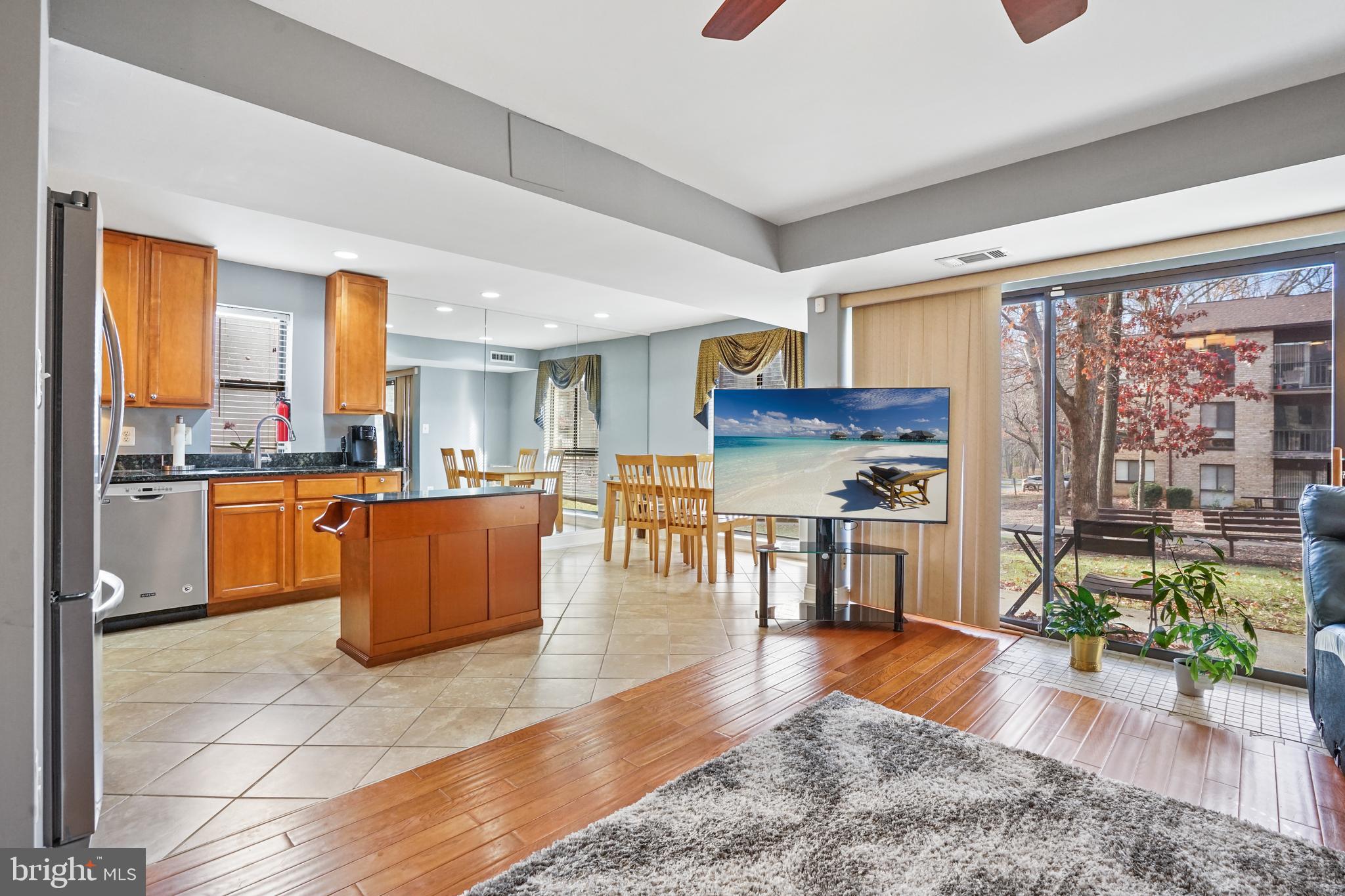 SOUTHGATE - Residential Lease