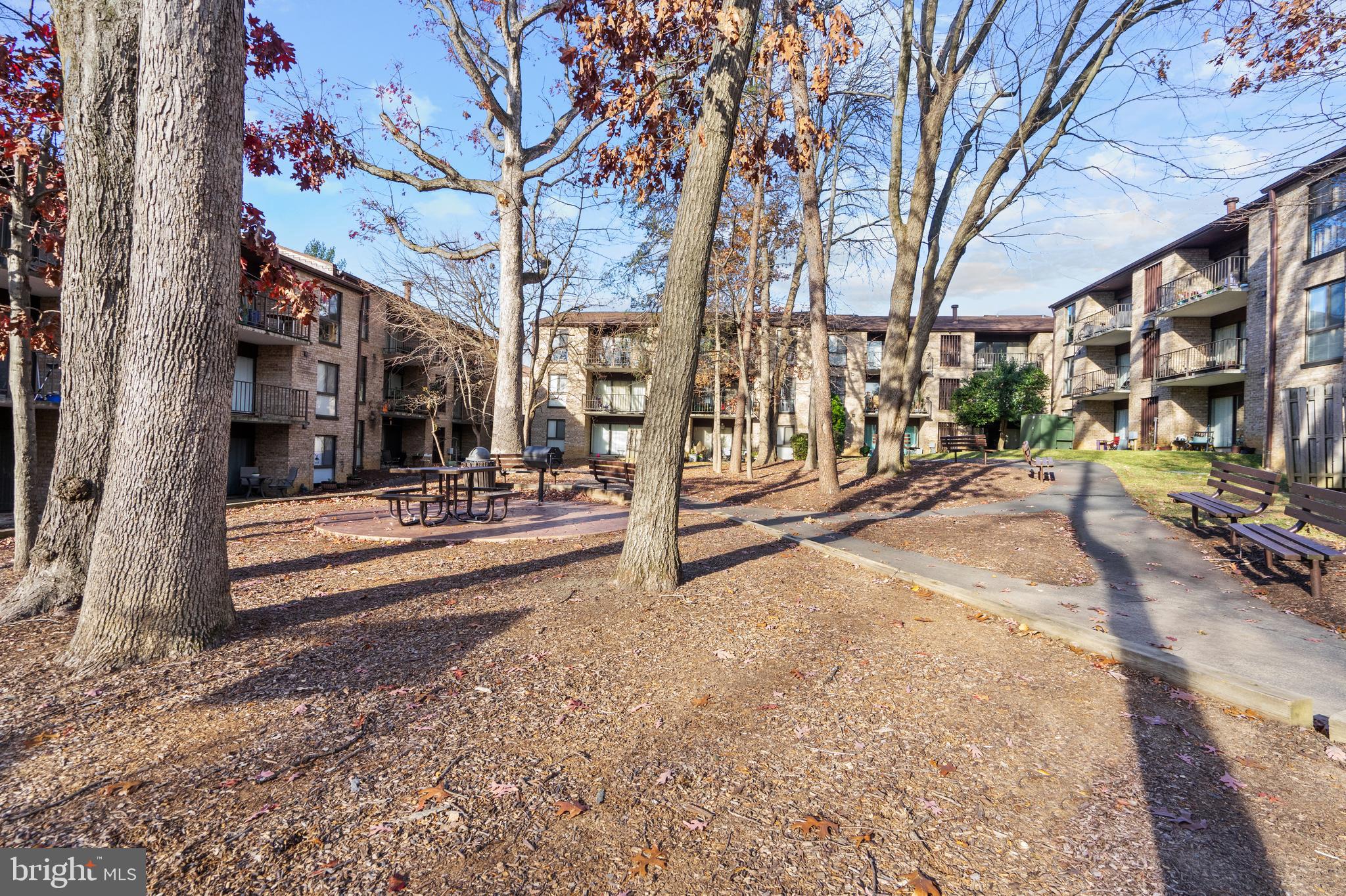 SOUTHGATE - Residential Lease