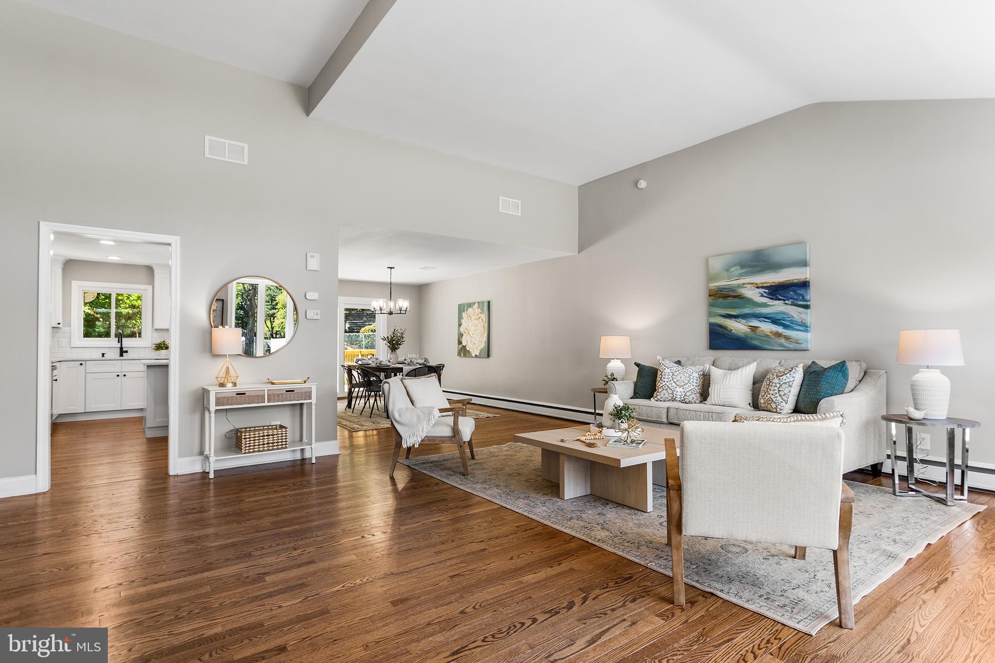 1709 MARILYN DRIVE