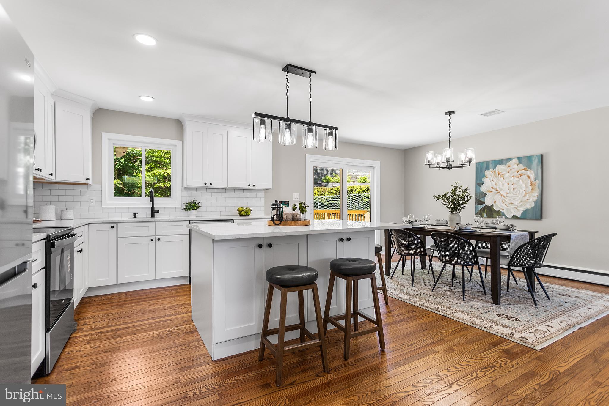MARILYN PARK - Residential