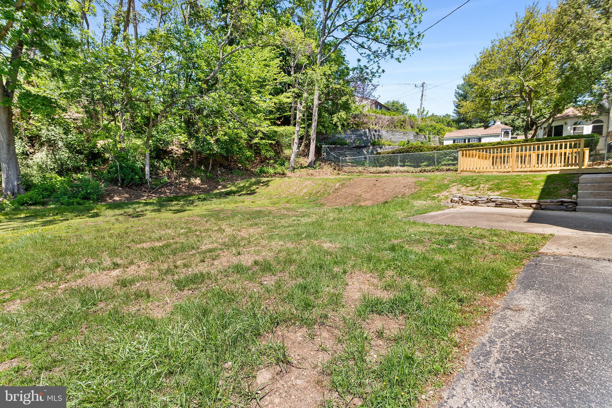 MARILYN PARK - Residential