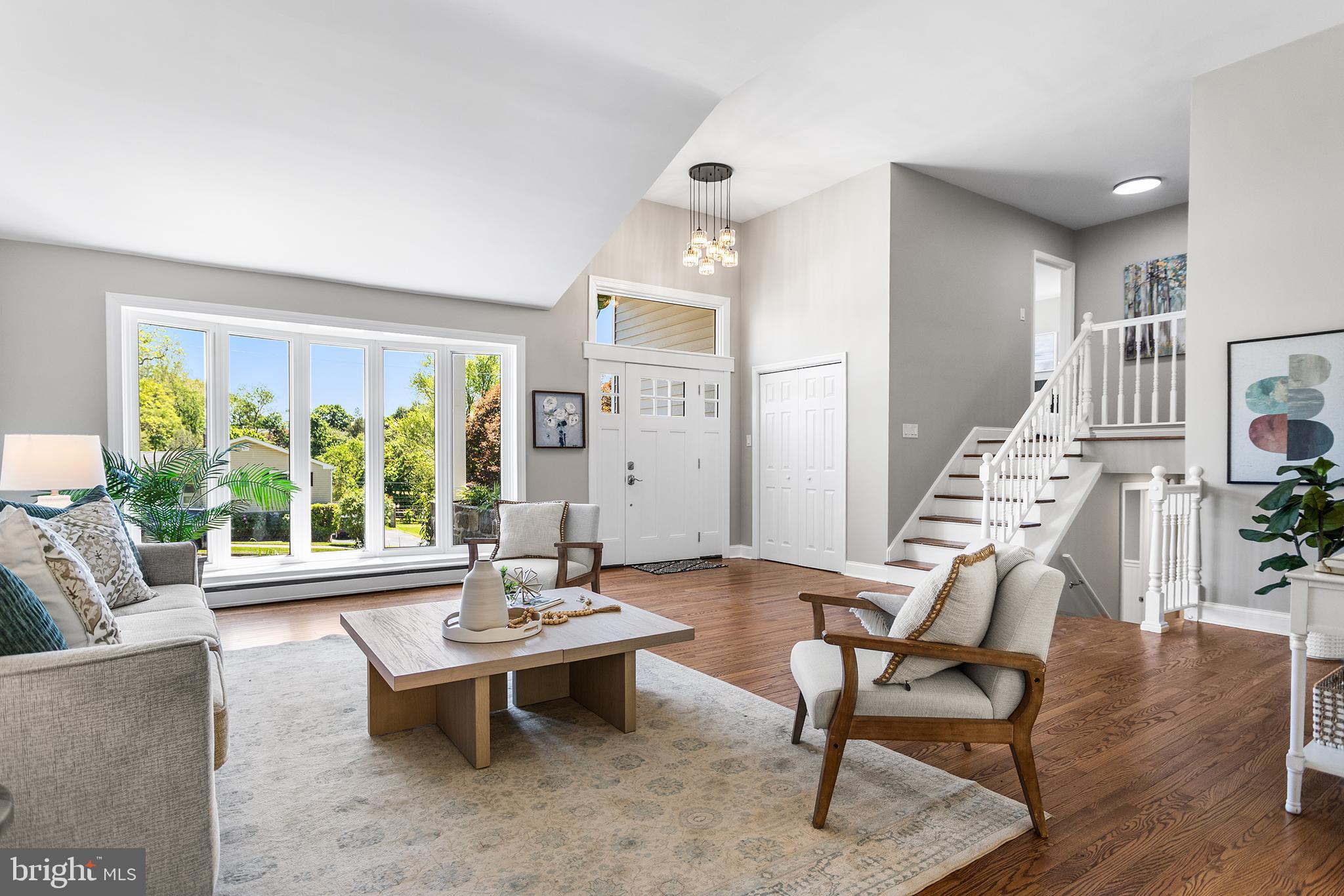 1709 MARILYN DRIVE