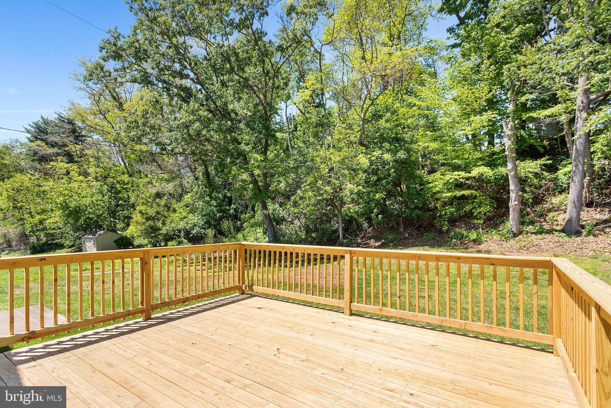 MARILYN PARK - Residential