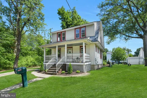 MLS: NJCD2123766