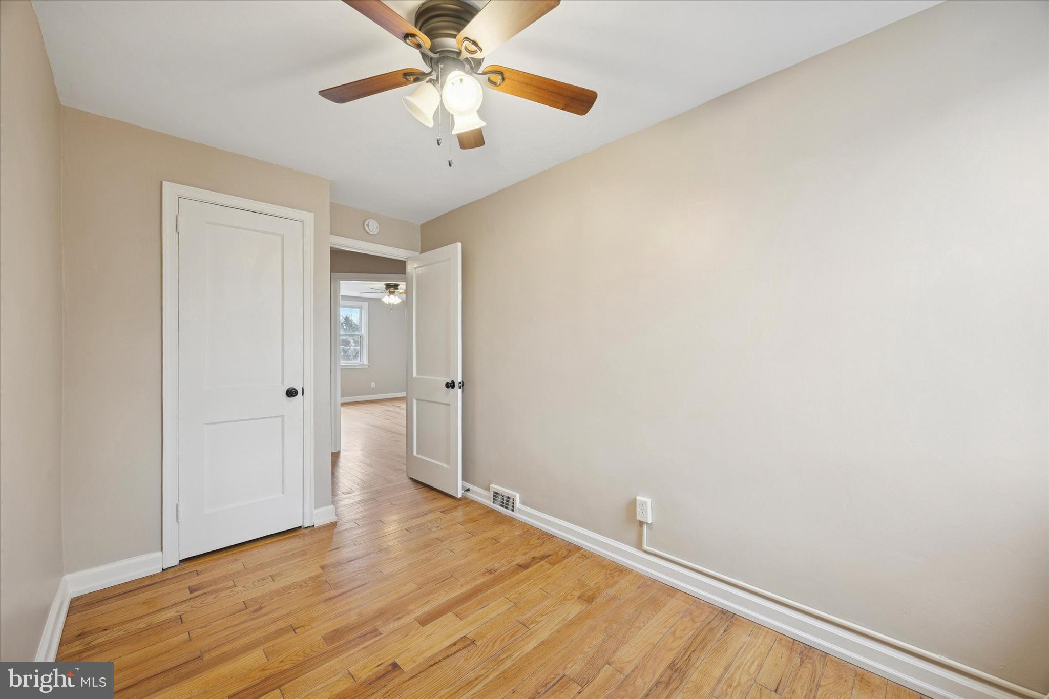 KIRKLAND - Residential Lease