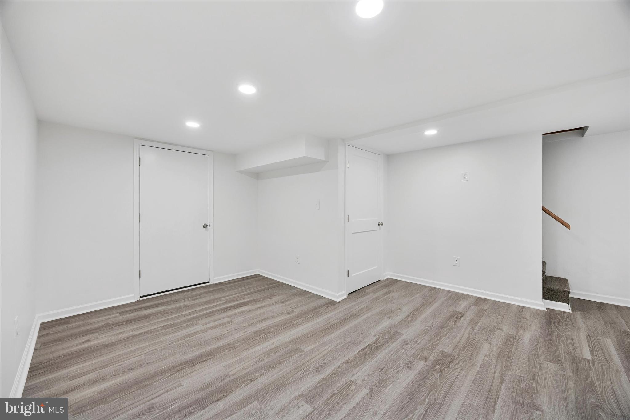 KIRKLAND - Residential Lease