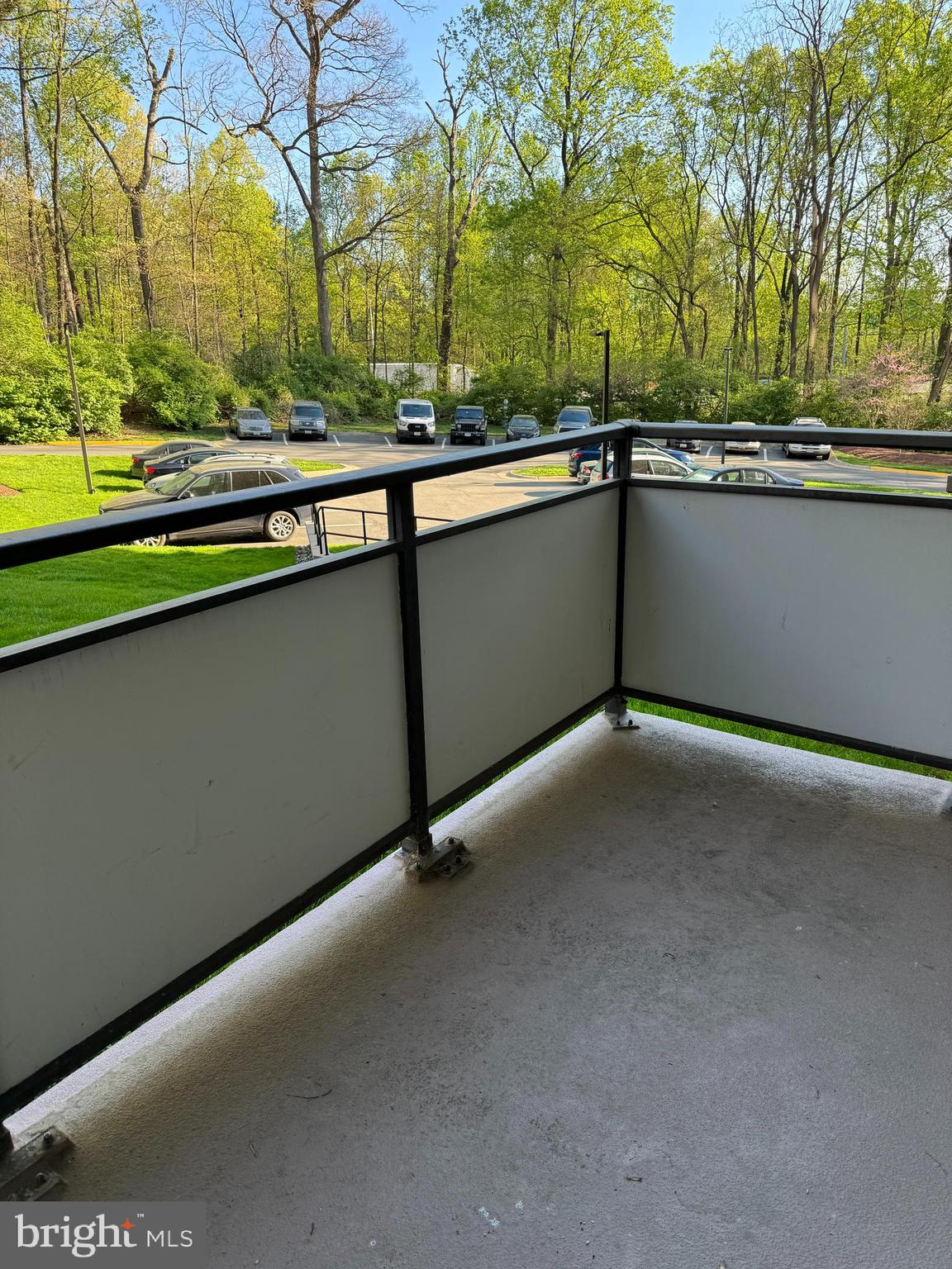 PROMENADE TOWERS - Residential Lease