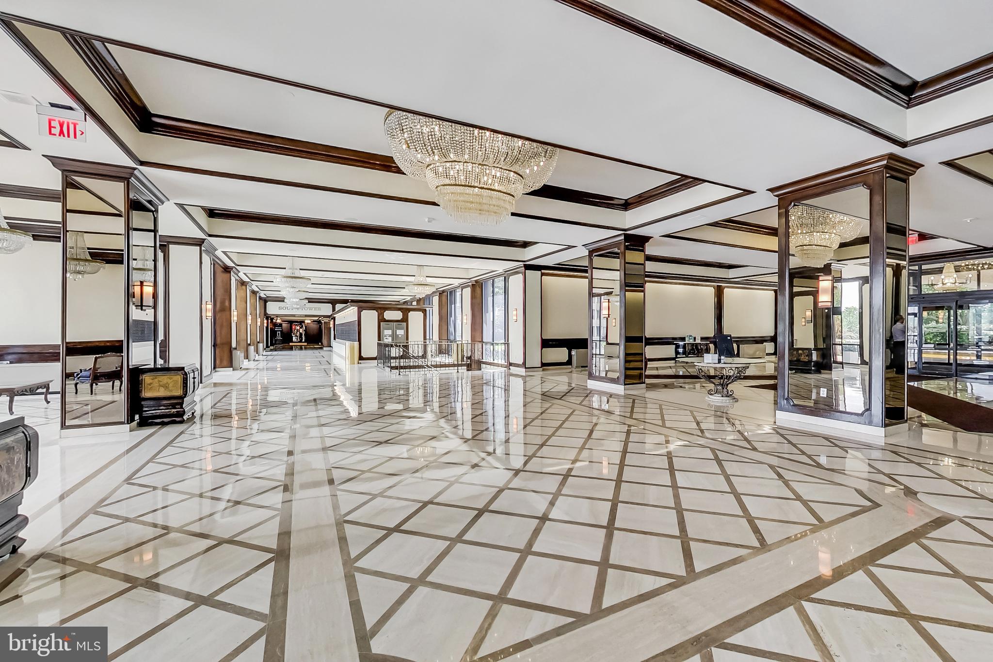 PROMENADE TOWERS - Residential Lease